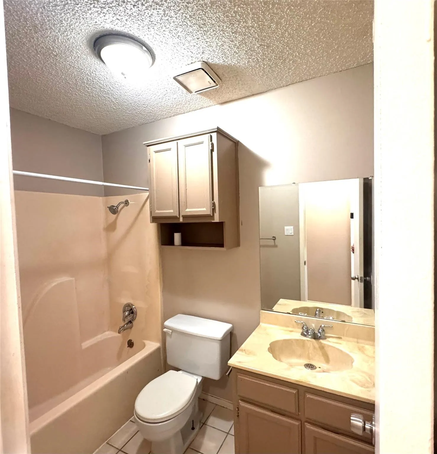 Duplex For Rent in Dallas County , 7506 Amherst Drive A, Rowlett, Texas 75088, 3 Bedroom, 2 Bathroom, 1 Garage spaces, 1,362 Sqft, built in 1984, mls#21397122, Real Estate Agent in Rowlett, Homes For Rent in Dallas county, Homes For Rent in Rowlett, Realtor in Rowlett Texas, Real Estate Brokerage Independent Realty Texas, Luminita Cordes Realtor