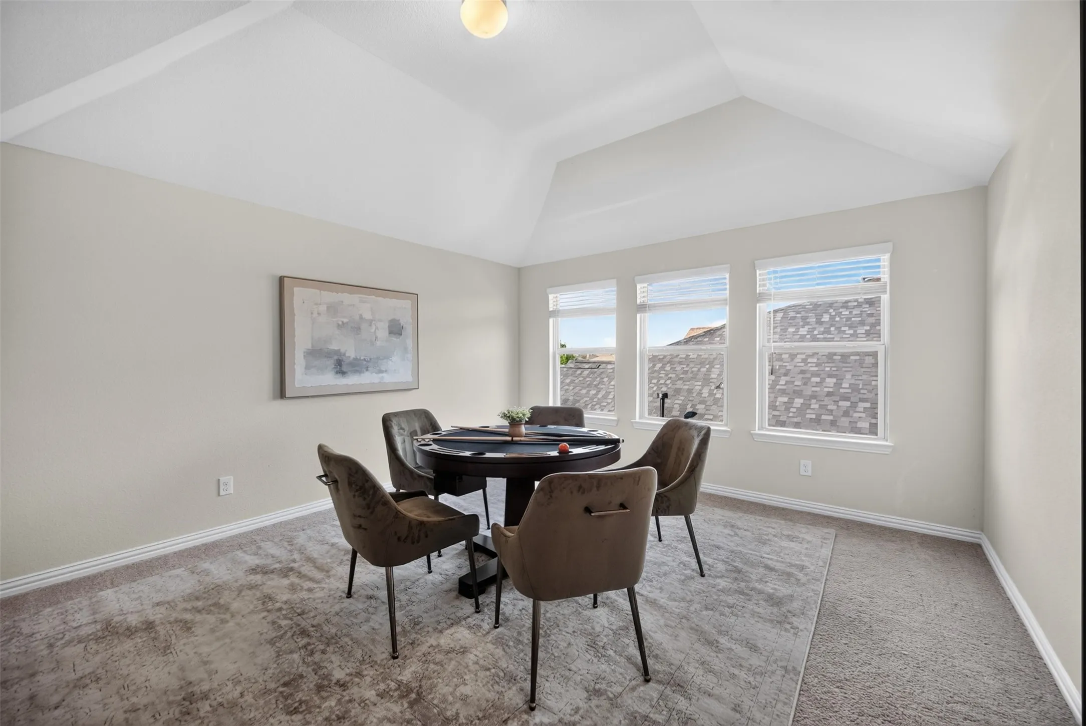 Single Family Residence For Rent in Denton County , 1352 Lake Grove Drive, Little Elm, Texas 75068, 4 Bedroom, 4 Bathroom, 2 Garage spaces, 2,423 Sqft, built in 2019, mls#21396598, Real Estate Agent in Little Elm, Homes For Rent in Denton county, Homes For Rent in Little Elm, Realtor in Little Elm Texas, Real Estate Brokerage Independent Realty Texas, Luminita Cordes Realtor
