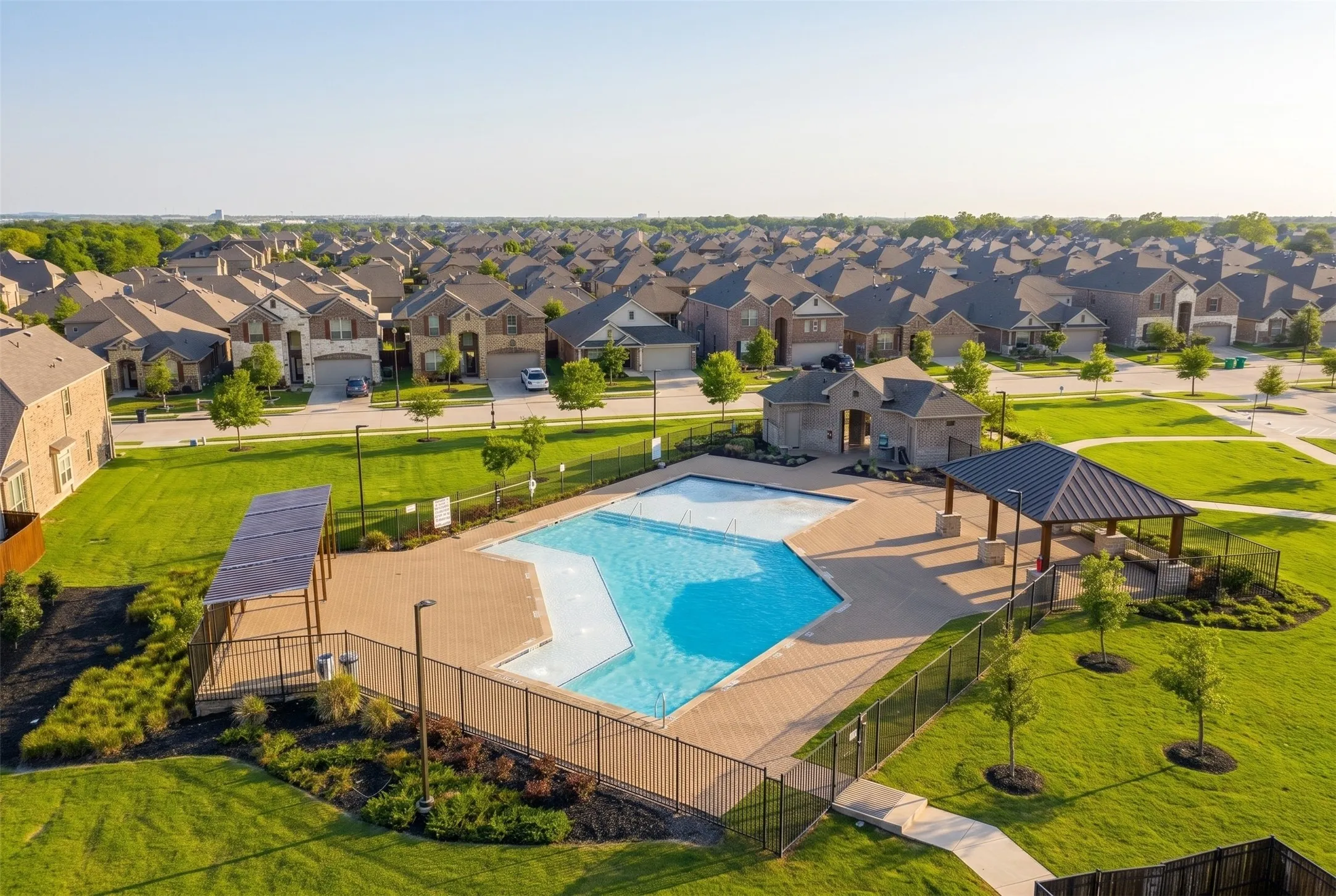 Single Family Residence For Rent in Denton County , 1352 Lake Grove Drive, Little Elm, Texas 75068, 4 Bedroom, 4 Bathroom, 2 Garage spaces, 2,423 Sqft, built in 2019, mls#21396598, Real Estate Agent in Little Elm, Homes For Rent in Denton county, Homes For Rent in Little Elm, Realtor in Little Elm Texas, Real Estate Brokerage Independent Realty Texas, Luminita Cordes Realtor