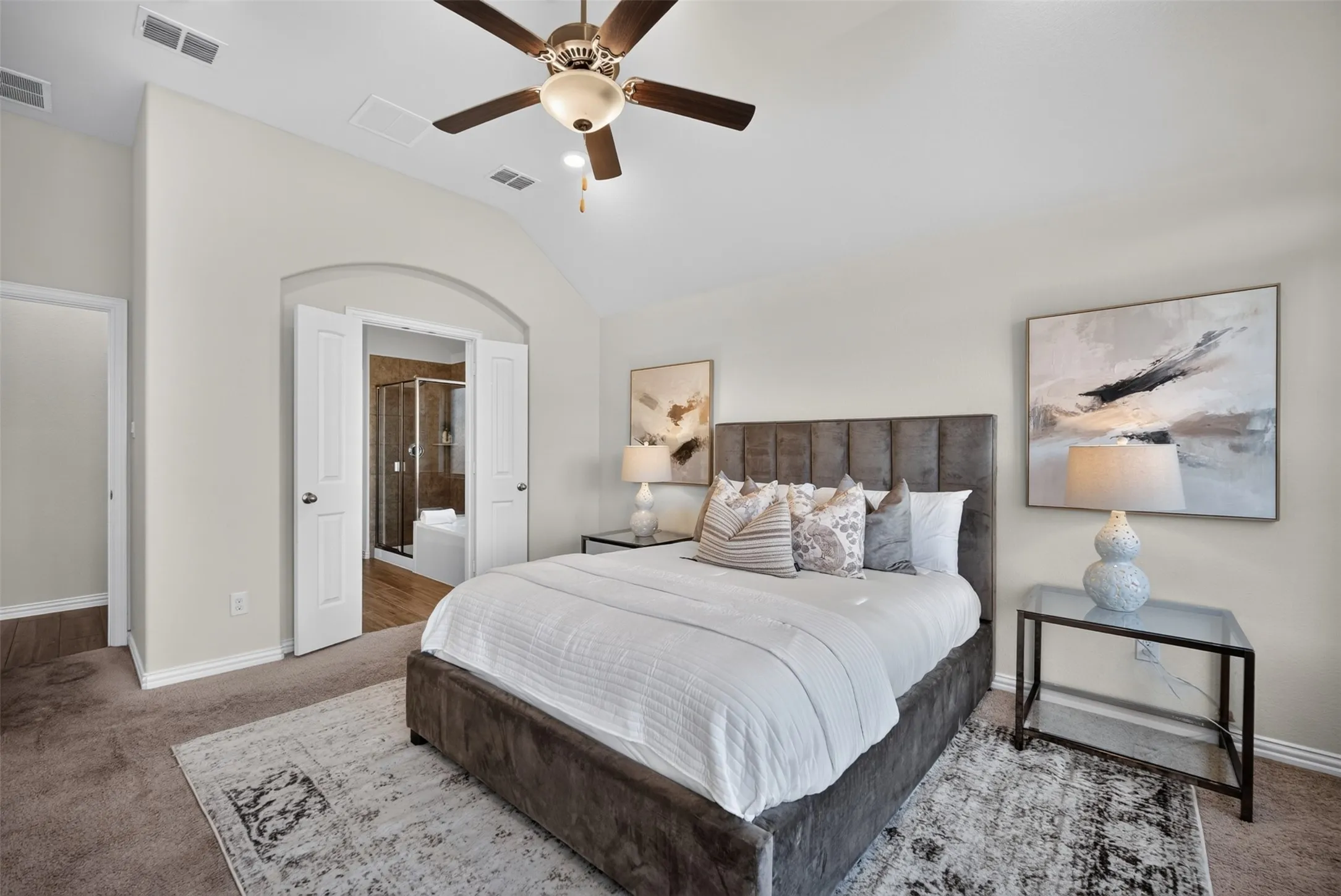 Single Family Residence For Rent in Denton County , 1352 Lake Grove Drive, Little Elm, Texas 75068, 4 Bedroom, 4 Bathroom, 2 Garage spaces, 2,423 Sqft, built in 2019, mls#21396598, Real Estate Agent in Little Elm, Homes For Rent in Denton county, Homes For Rent in Little Elm, Realtor in Little Elm Texas, Real Estate Brokerage Independent Realty Texas, Luminita Cordes Realtor