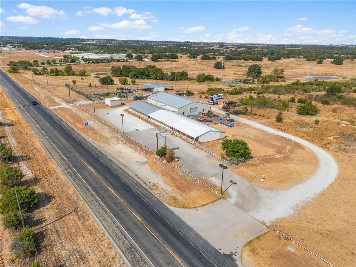 Industrial For Sale in Hood County , 3206 W US Highway 377, Granbury, Texas 76048, 0, 0, Garage spaces, 11,212 Sqft, built in 1998, mls#21397133, Real Estate Agent in Granbury, Homes For Sale in Hood county, Homes For Sale in Granbury, Realtor in Granbury Texas, Real Estate Brokerage Independent Realty Texas, Luminita Cordes Realtor