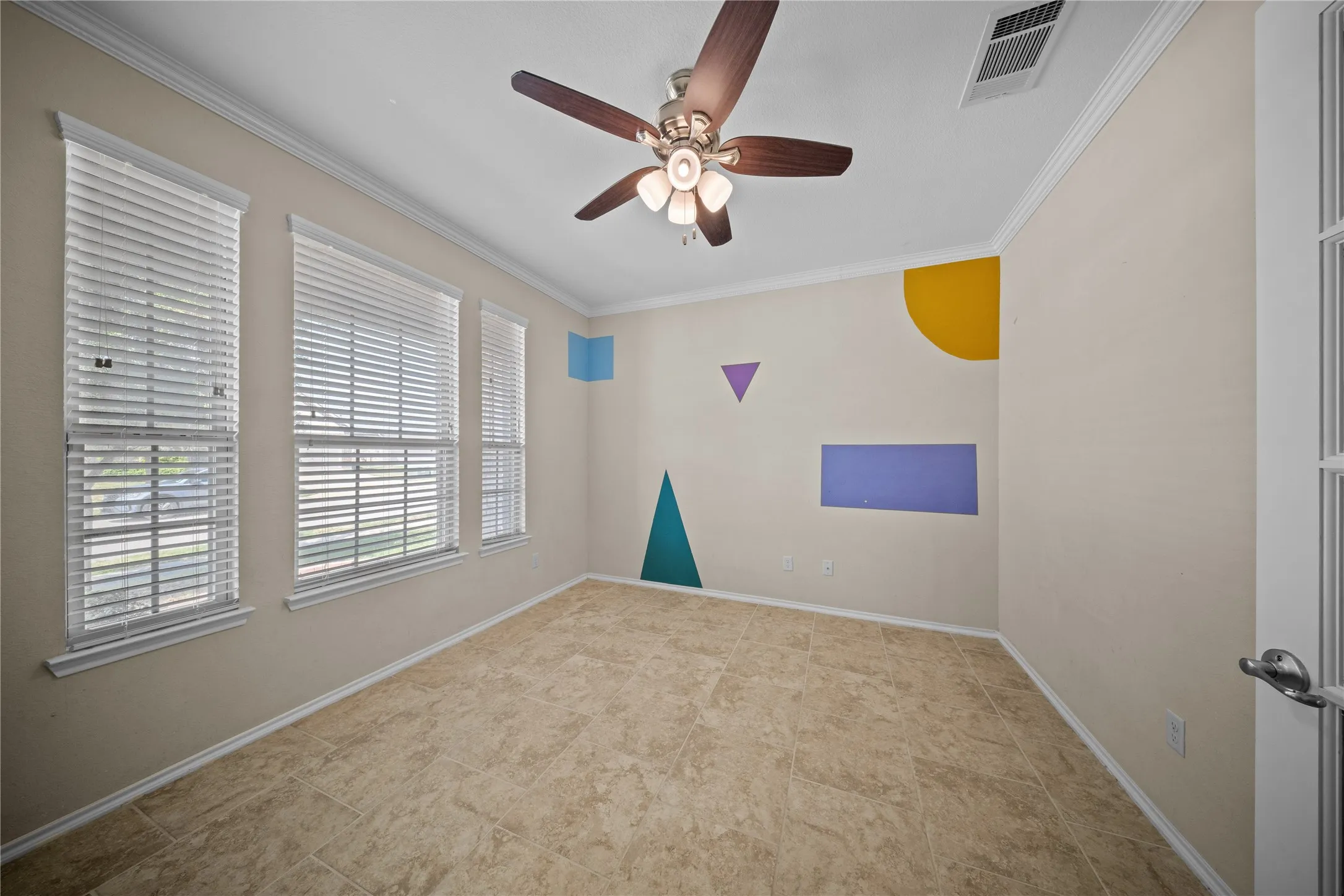 Single Family Residence For Sale in Denton County , 2417 Michelle Creek Drive, Little Elm, Texas 75068, 3 Bedroom, 3 Bathroom, 2 Garage spaces, 2,258 Sqft, built in 2014, mls#21397104, Real Estate Agent in Little Elm, Homes For Sale in Denton county, Homes For Sale in Little Elm, Realtor in Little Elm Texas, Real Estate Brokerage Independent Realty Texas, Luminita Cordes Realtor