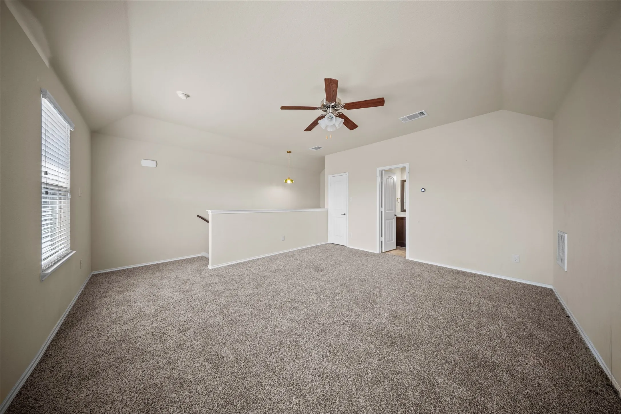 Single Family Residence For Sale in Denton County , 2417 Michelle Creek Drive, Little Elm, Texas 75068, 3 Bedroom, 3 Bathroom, 2 Garage spaces, 2,258 Sqft, built in 2014, mls#21397104, Real Estate Agent in Little Elm, Homes For Sale in Denton county, Homes For Sale in Little Elm, Realtor in Little Elm Texas, Real Estate Brokerage Independent Realty Texas, Luminita Cordes Realtor