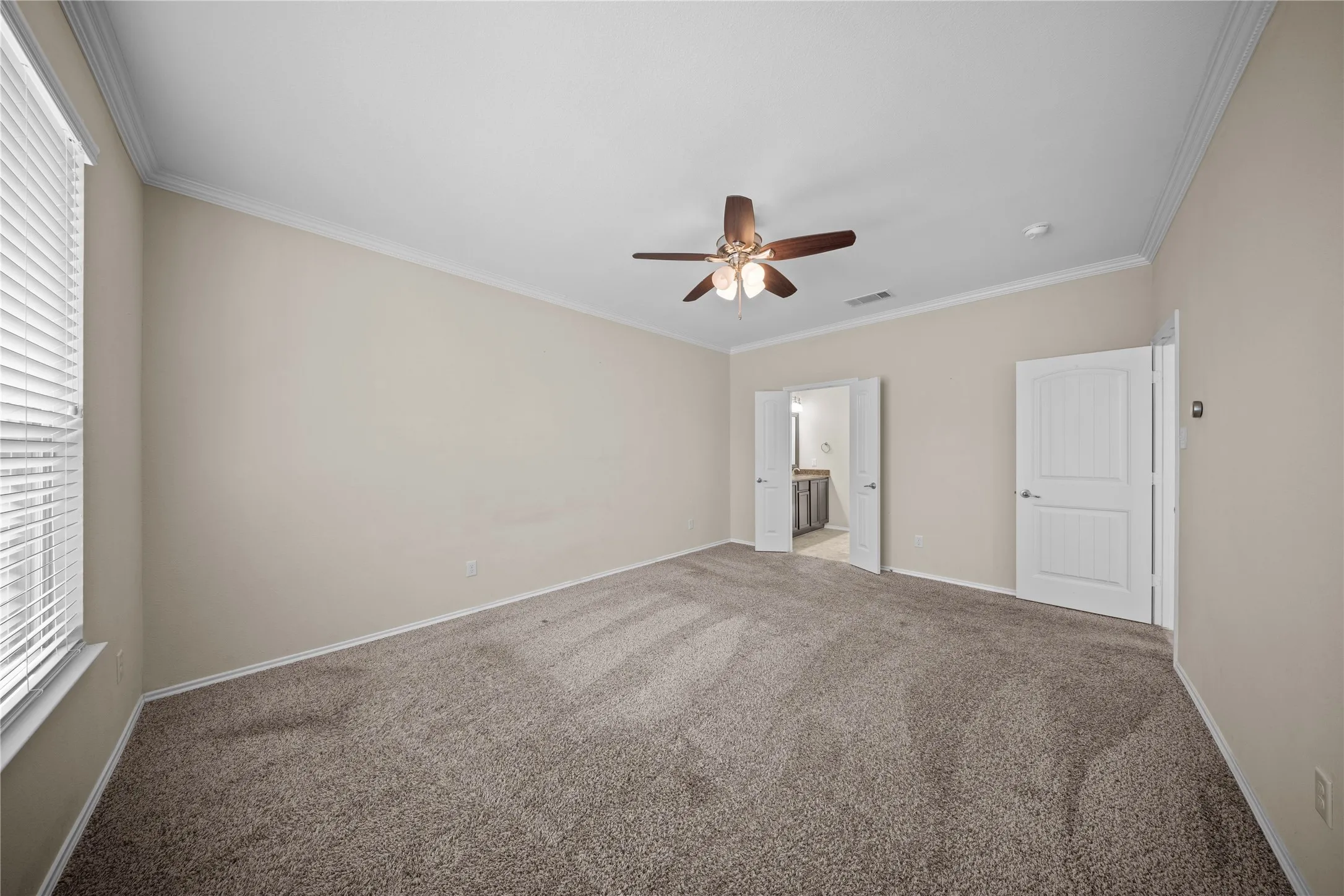 Single Family Residence For Sale in Denton County , 2417 Michelle Creek Drive, Little Elm, Texas 75068, 3 Bedroom, 3 Bathroom, 2 Garage spaces, 2,258 Sqft, built in 2014, mls#21397104, Real Estate Agent in Little Elm, Homes For Sale in Denton county, Homes For Sale in Little Elm, Realtor in Little Elm Texas, Real Estate Brokerage Independent Realty Texas, Luminita Cordes Realtor