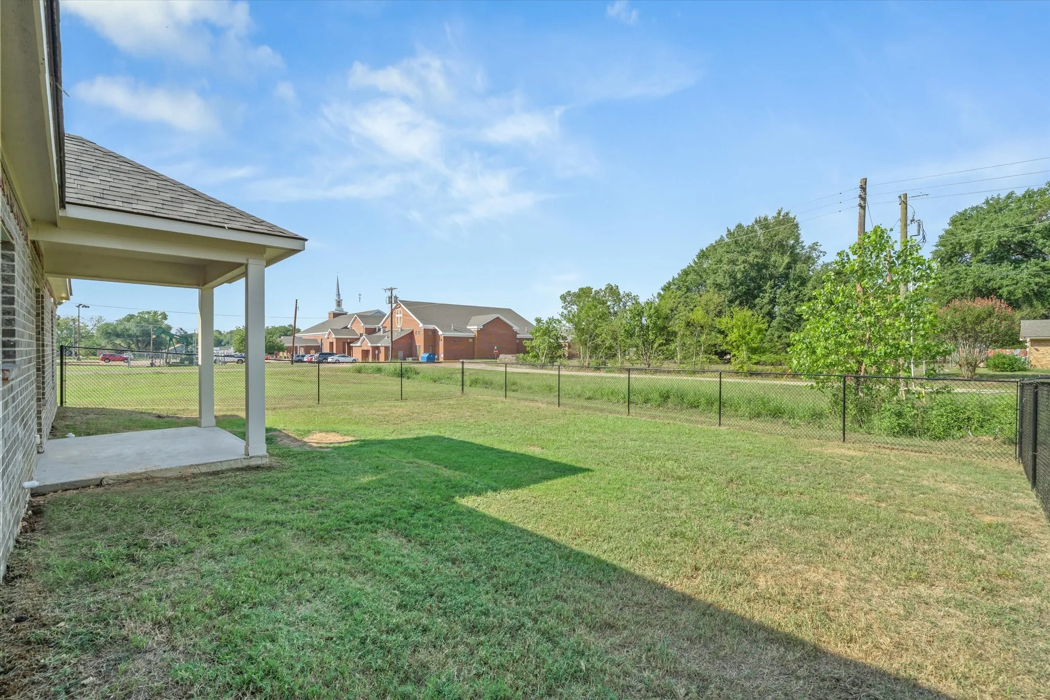 Single Family Residence For Sale in Van Zandt County , 135 Spruce, Van, Texas 75790, 3 Bedroom, 2 Bathroom, Garage spaces, 1,397 Sqft, built in 2024, mls#21397141, Real Estate Agent in Van, Homes For Sale in Van Zandt county, Homes For Sale in Van, Realtor in Van Texas, Real Estate Brokerage Independent Realty Texas, Luminita Cordes Realtor