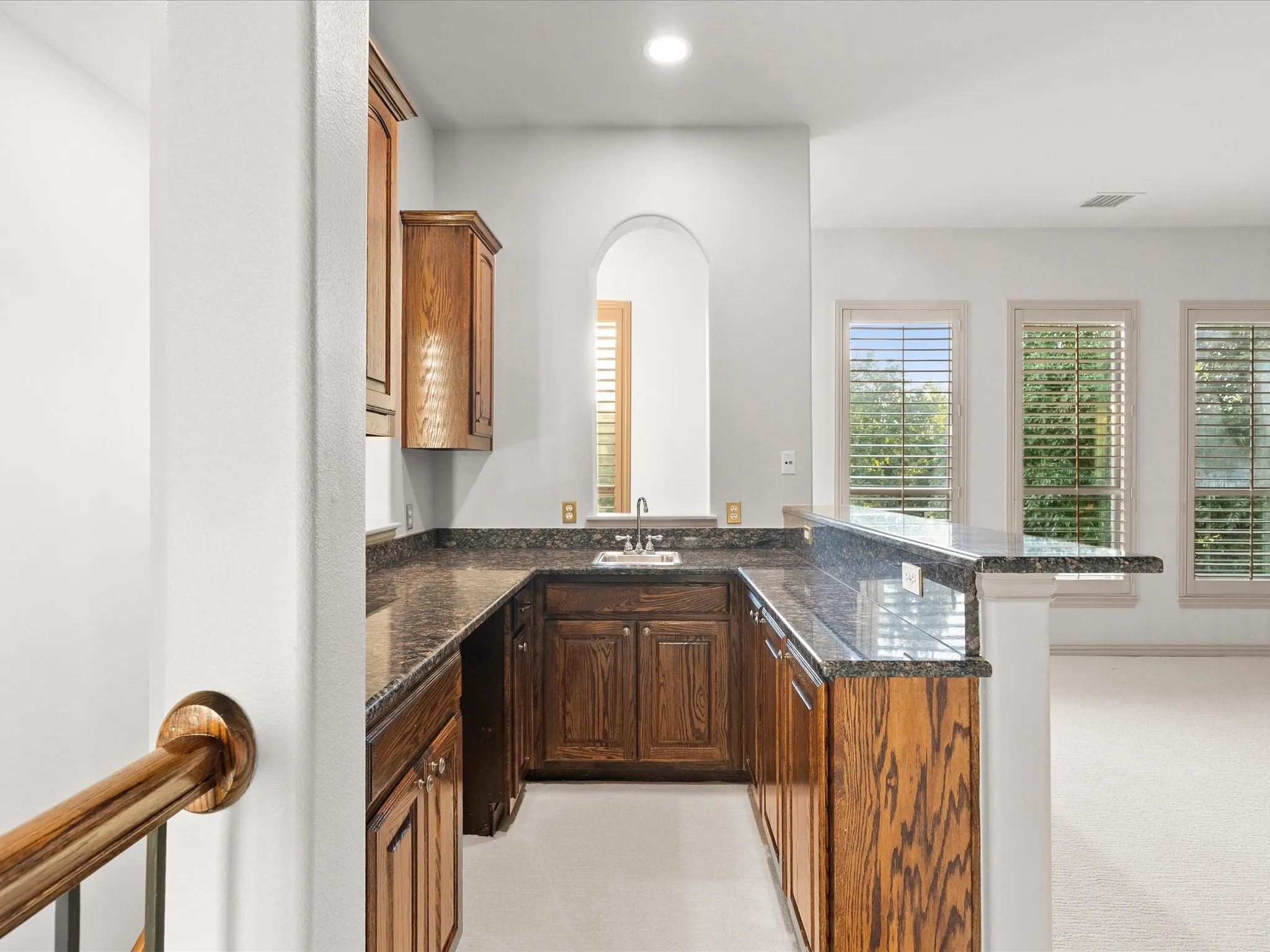 Single Family Residence For Sale in Denton County , 2948 Clearfork Trail, Frisco, Texas 75034, 4 Bedroom, 4 Bathroom, 2 Garage spaces, 4,271 Sqft, built in 2007, mls#21395061, Real Estate Agent in Frisco, Homes For Sale in Denton county, Homes For Sale in Frisco, Realtor in Frisco Texas, Real Estate Brokerage Independent Realty Texas, Luminita Cordes Realtor