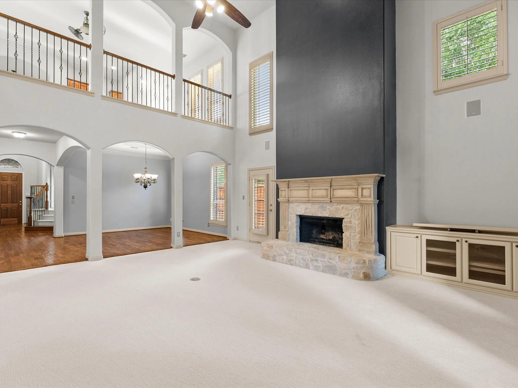 Single Family Residence For Sale in Denton County , 2948 Clearfork Trail, Frisco, Texas 75034, 4 Bedroom, 4 Bathroom, 2 Garage spaces, 4,271 Sqft, built in 2007, mls#21395061, Real Estate Agent in Frisco, Homes For Sale in Denton county, Homes For Sale in Frisco, Realtor in Frisco Texas, Real Estate Brokerage Independent Realty Texas, Luminita Cordes Realtor