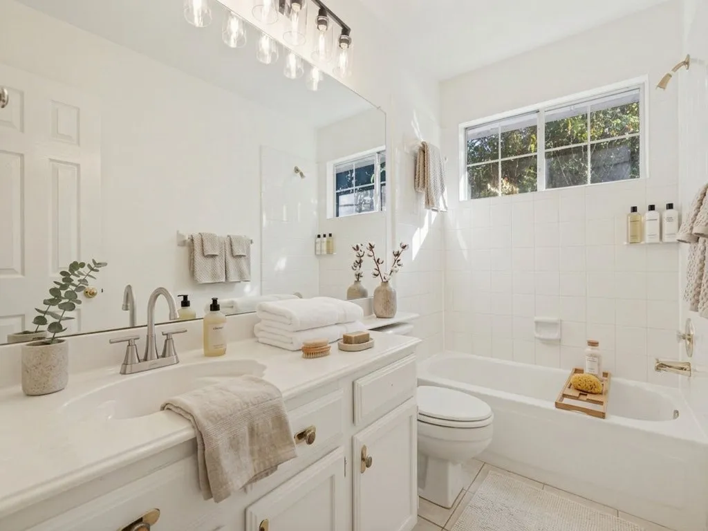 bathroom with virtually staged decor