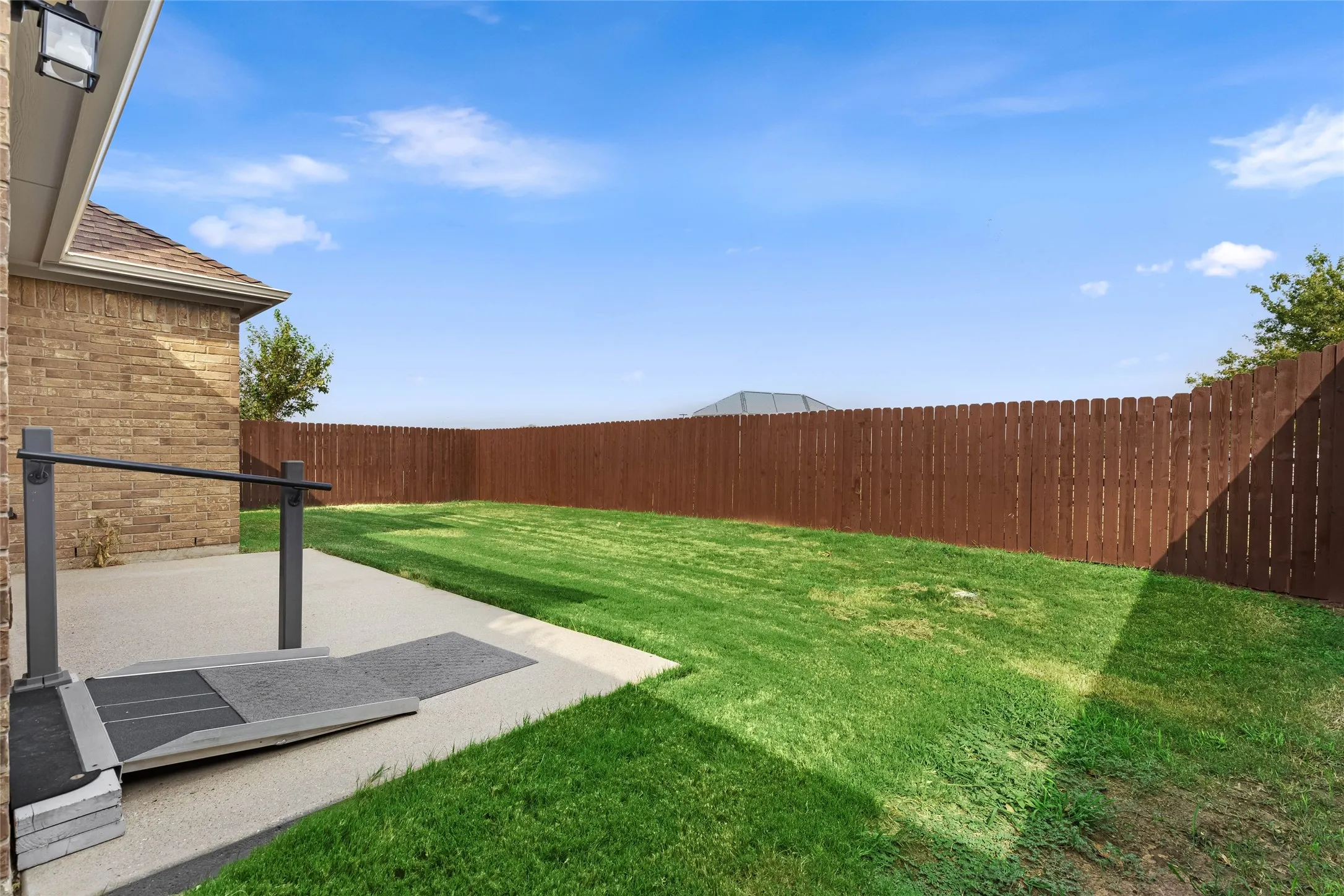 Single Family Residence For Sale in Tarrant County , 11800 Basilwood Drive, Fort Worth, Texas 76244, 3 Bedroom, 2 Bathroom, 2 Garage spaces, 1,921 Sqft, built in 2011, mls#21397011, Real Estate Agent in Fort Worth, Homes For Sale in Tarrant county, Homes For Sale in Fort Worth, Realtor in Fort Worth Texas, Real Estate Brokerage Independent Realty Texas, Luminita Cordes Realtor