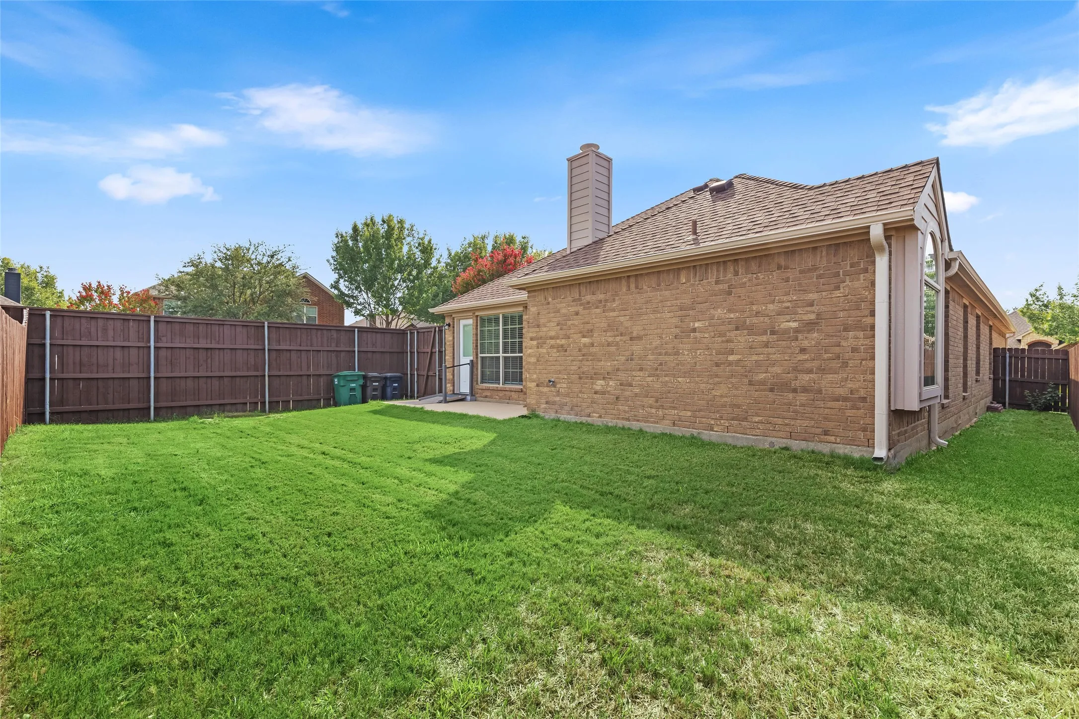 Single Family Residence For Sale in Tarrant County , 11800 Basilwood Drive, Fort Worth, Texas 76244, 3 Bedroom, 2 Bathroom, 2 Garage spaces, 1,921 Sqft, built in 2011, mls#21397011, Real Estate Agent in Fort Worth, Homes For Sale in Tarrant county, Homes For Sale in Fort Worth, Realtor in Fort Worth Texas, Real Estate Brokerage Independent Realty Texas, Luminita Cordes Realtor