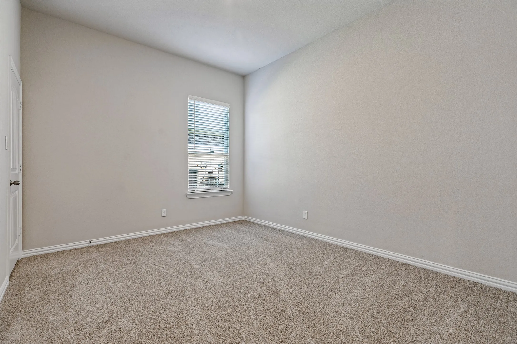Single Family Residence For Sale in Collin County , 3321 Bent Creek Drive, Anna, Texas 75409, 4 Bedroom, 3 Bathroom, 2 Garage spaces, 2,499 Sqft, built in 2023, mls#21396728, Real Estate Agent in Anna, Homes For Sale in Collin county, Homes For Sale in Anna, Realtor in Anna Texas, Real Estate Brokerage Independent Realty Texas, Luminita Cordes Realtor