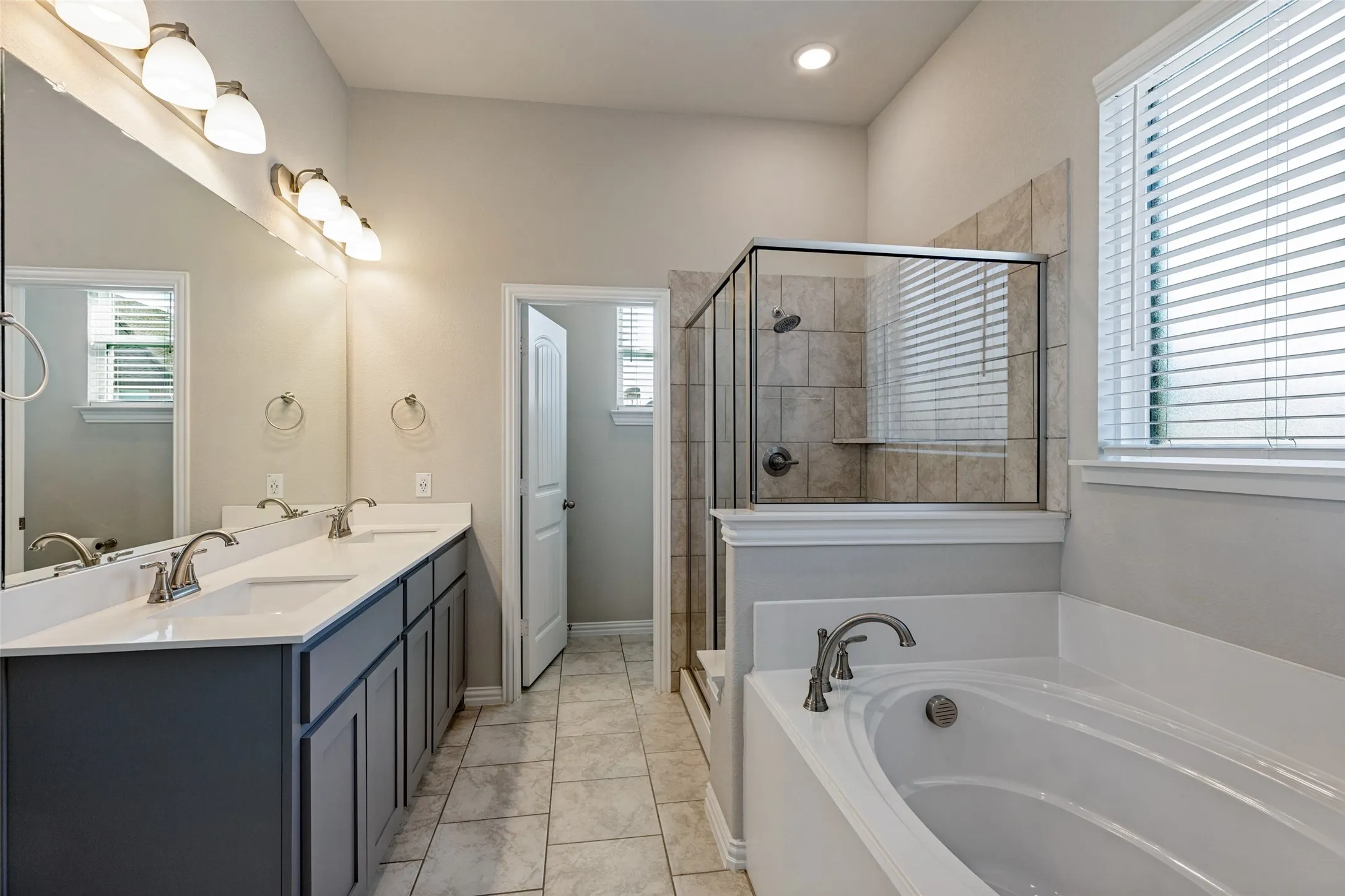 Single Family Residence For Sale in Collin County , 3321 Bent Creek Drive, Anna, Texas 75409, 4 Bedroom, 3 Bathroom, 2 Garage spaces, 2,499 Sqft, built in 2023, mls#21396728, Real Estate Agent in Anna, Homes For Sale in Collin county, Homes For Sale in Anna, Realtor in Anna Texas, Real Estate Brokerage Independent Realty Texas, Luminita Cordes Realtor
