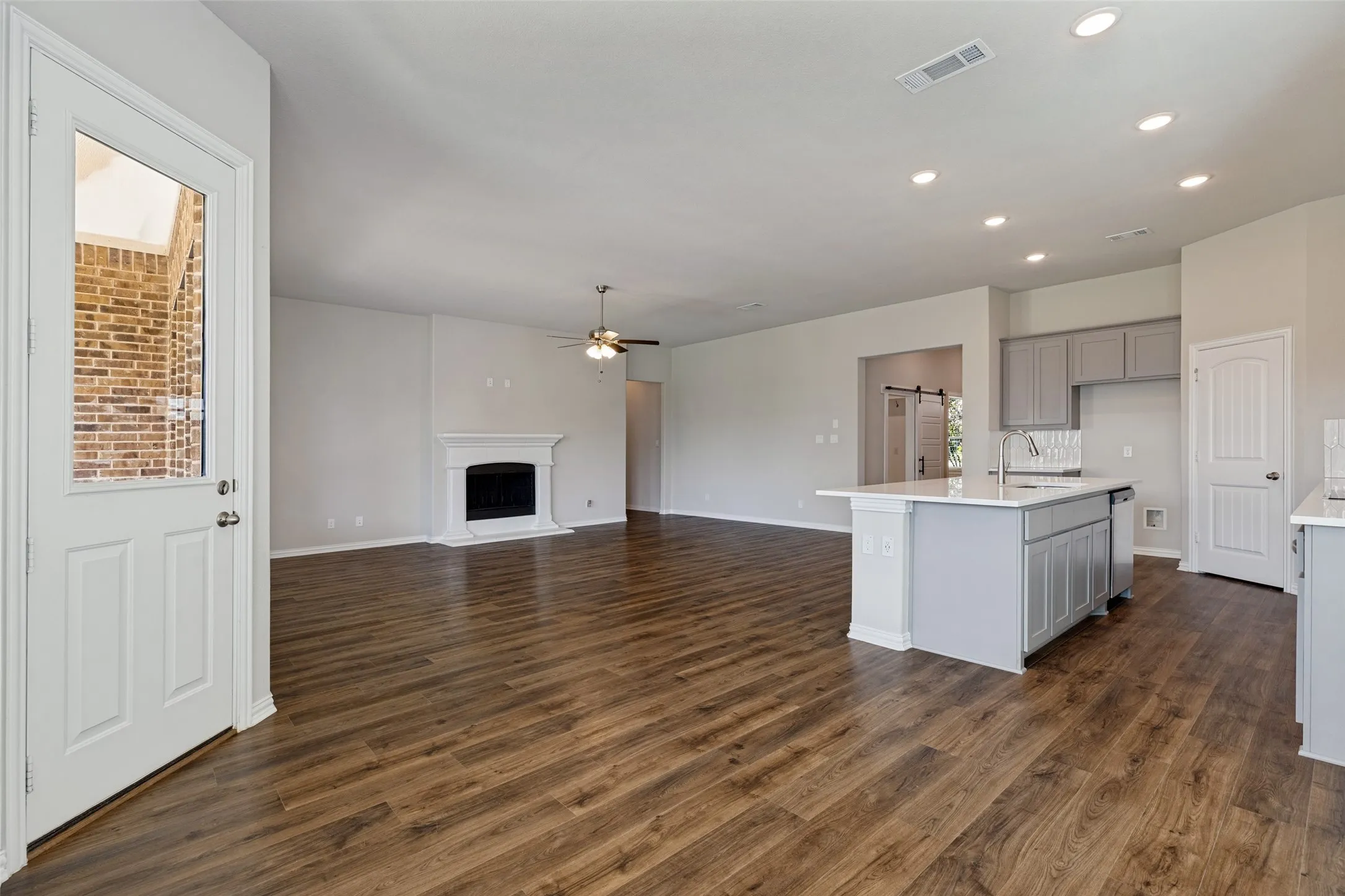 Single Family Residence For Sale in Collin County , 3321 Bent Creek Drive, Anna, Texas 75409, 4 Bedroom, 3 Bathroom, 2 Garage spaces, 2,499 Sqft, built in 2023, mls#21396728, Real Estate Agent in Anna, Homes For Sale in Collin county, Homes For Sale in Anna, Realtor in Anna Texas, Real Estate Brokerage Independent Realty Texas, Luminita Cordes Realtor