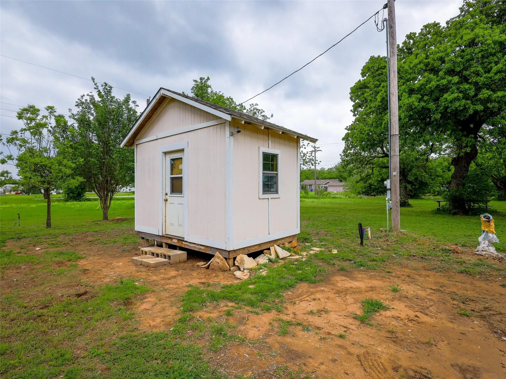 Improved Land For Sale in Eastland County , 609 W 12th St, Cisco, Texas 76437, 0, 0, Garage spaces, 0 Sqft, built in 0, mls#21397156, Real Estate Agent in Cisco, Homes For Sale in Eastland county, Homes For Sale in Cisco, Realtor in Cisco Texas, Real Estate Brokerage Independent Realty Texas, Luminita Cordes Realtor