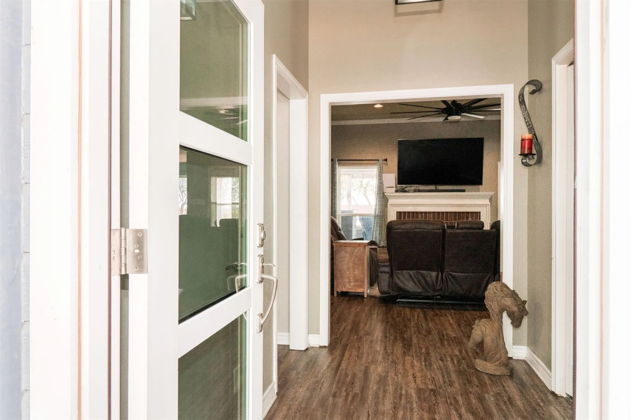 Single Family Residence For Sale in Denton County , 621 Old Stoney Court, Ponder, Texas 76259, 4 Bedroom, 2 Bathroom, 2 Garage spaces, 2,036 Sqft, built in 2001, mls#21392450, Real Estate Agent in Ponder, Homes For Sale in Denton county, Homes For Sale in Ponder, Realtor in Ponder Texas, Real Estate Brokerage Independent Realty Texas, Luminita Cordes Realtor