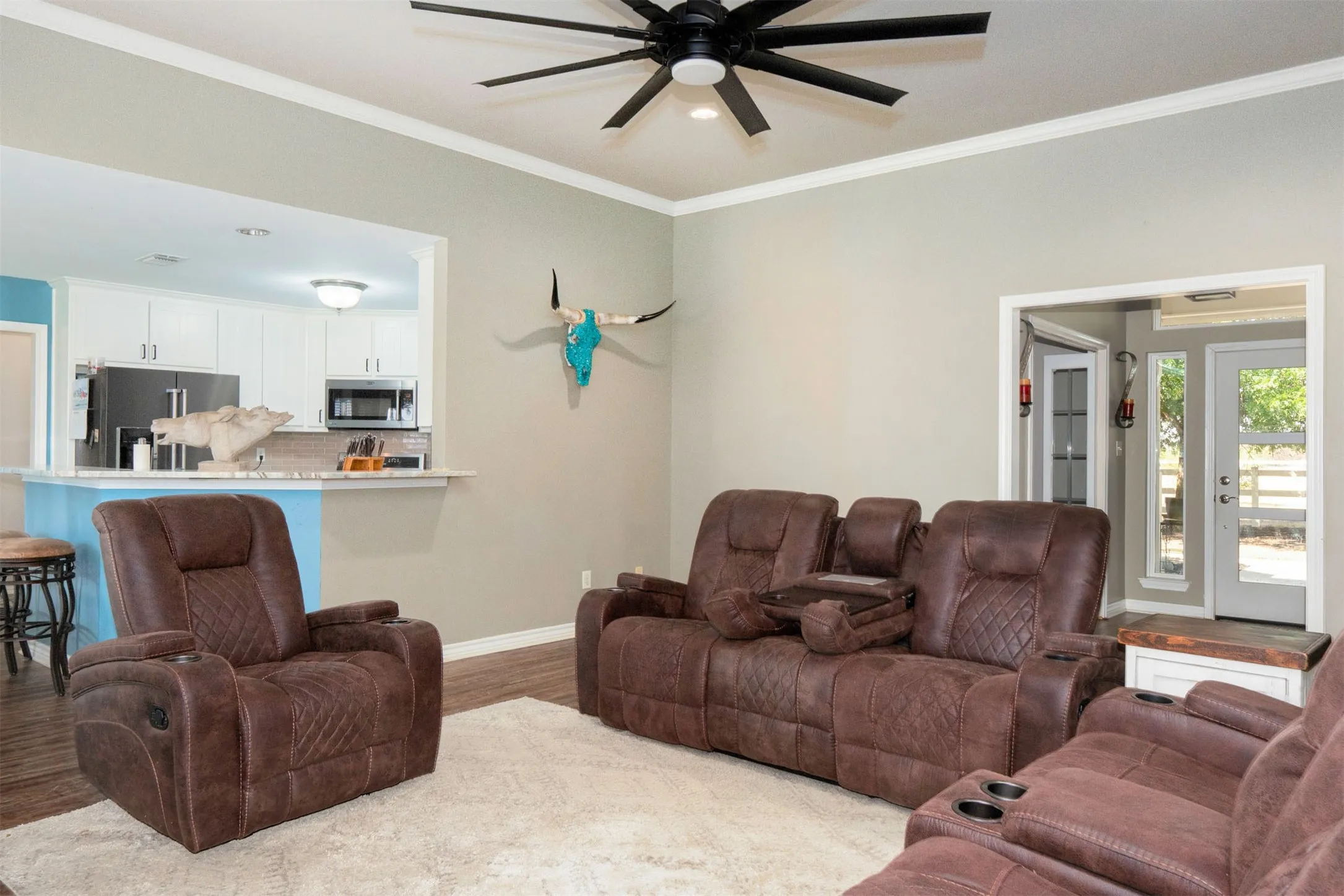 Single Family Residence For Sale in Denton County , 621 Old Stoney Court, Ponder, Texas 76259, 4 Bedroom, 2 Bathroom, 2 Garage spaces, 2,036 Sqft, built in 2001, mls#21392450, Real Estate Agent in Ponder, Homes For Sale in Denton county, Homes For Sale in Ponder, Realtor in Ponder Texas, Real Estate Brokerage Independent Realty Texas, Luminita Cordes Realtor