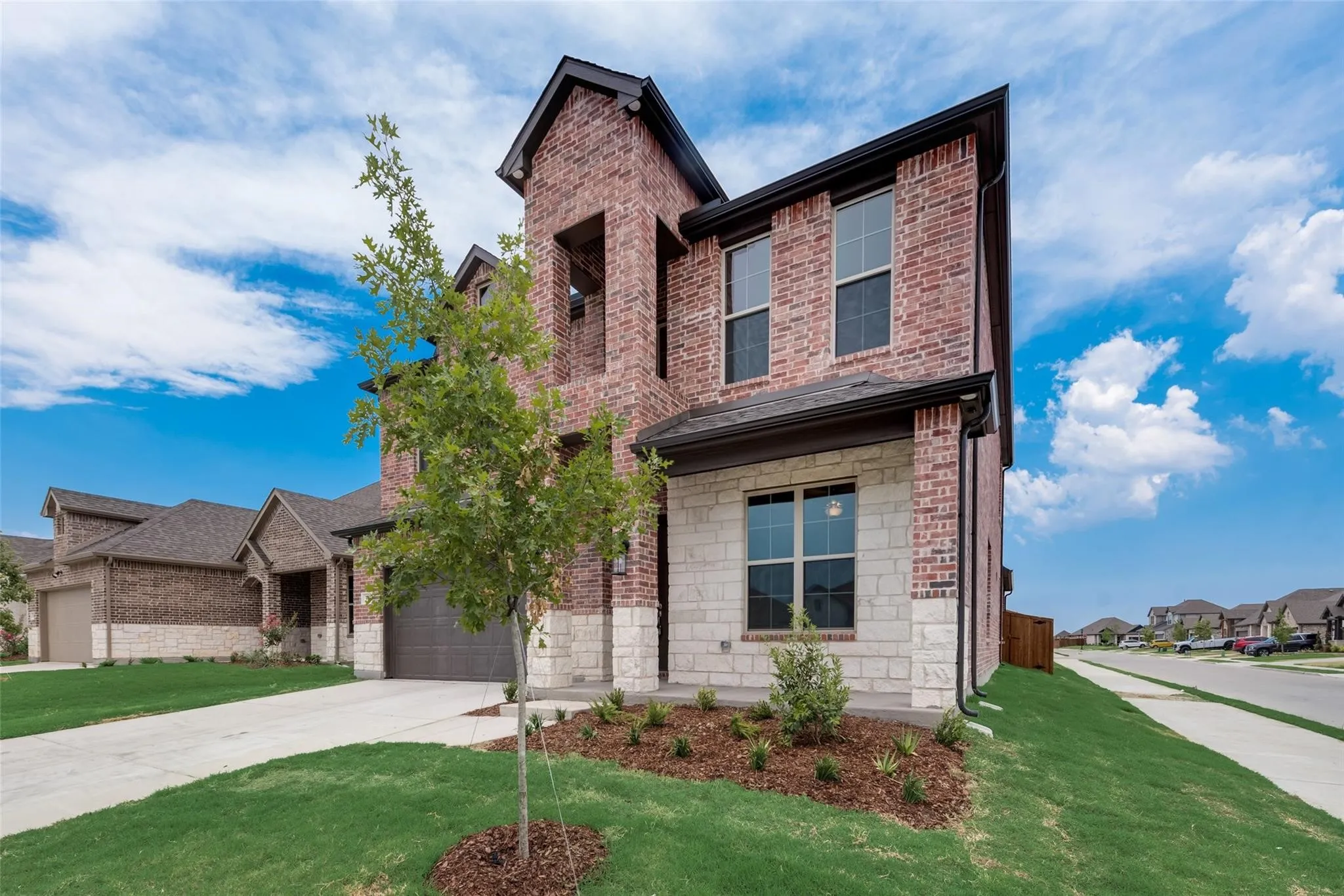 Single Family Residence For Rent in Collin County , 373 Braves Way, Lavon, Texas 75166, 5 Bedroom, 3 Bathroom, 2 Garage spaces, 2,790 Sqft, built in 2022, mls#21397160, Real Estate Agent in Lavon, Homes For Rent in Collin county, Homes For Rent in Lavon, Realtor in Lavon Texas, Real Estate Brokerage Independent Realty Texas, Luminita Cordes Realtor