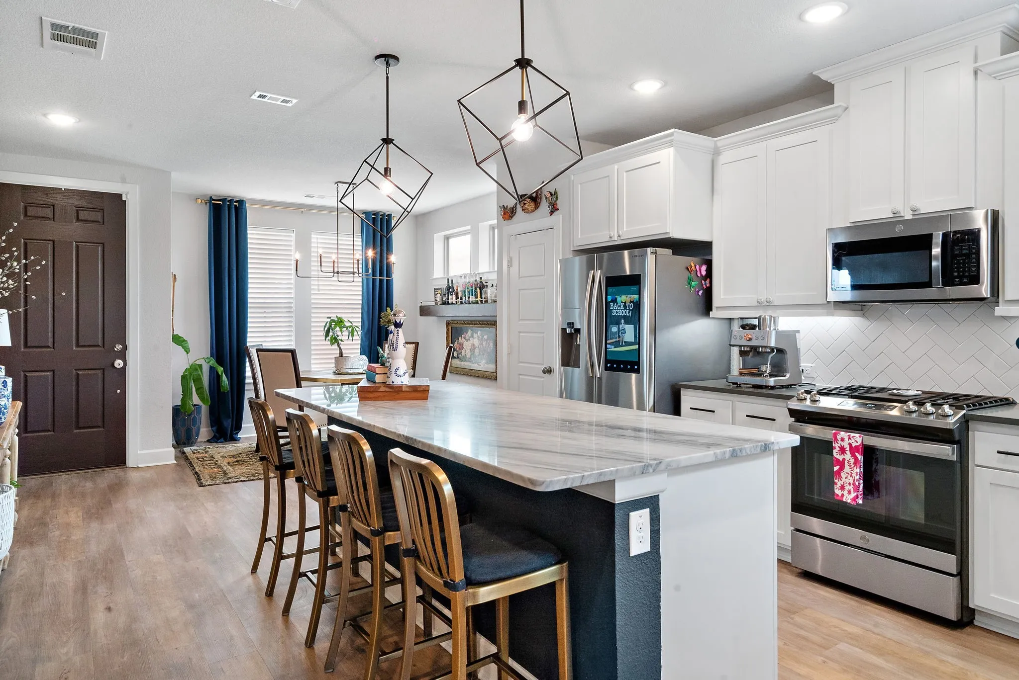 Single Family Residence For Rent in Parker County , 14225 Walsh Avenue, Fort Worth, Texas 76008, 4 Bedroom, 3 Bathroom, 2 Garage spaces, 1,975 Sqft, built in 2020, mls#21397161, Real Estate Agent in Fort Worth, Homes For Rent in Parker county, Homes For Rent in Fort Worth, Realtor in Fort Worth Texas, Real Estate Brokerage Independent Realty Texas, Luminita Cordes Realtor