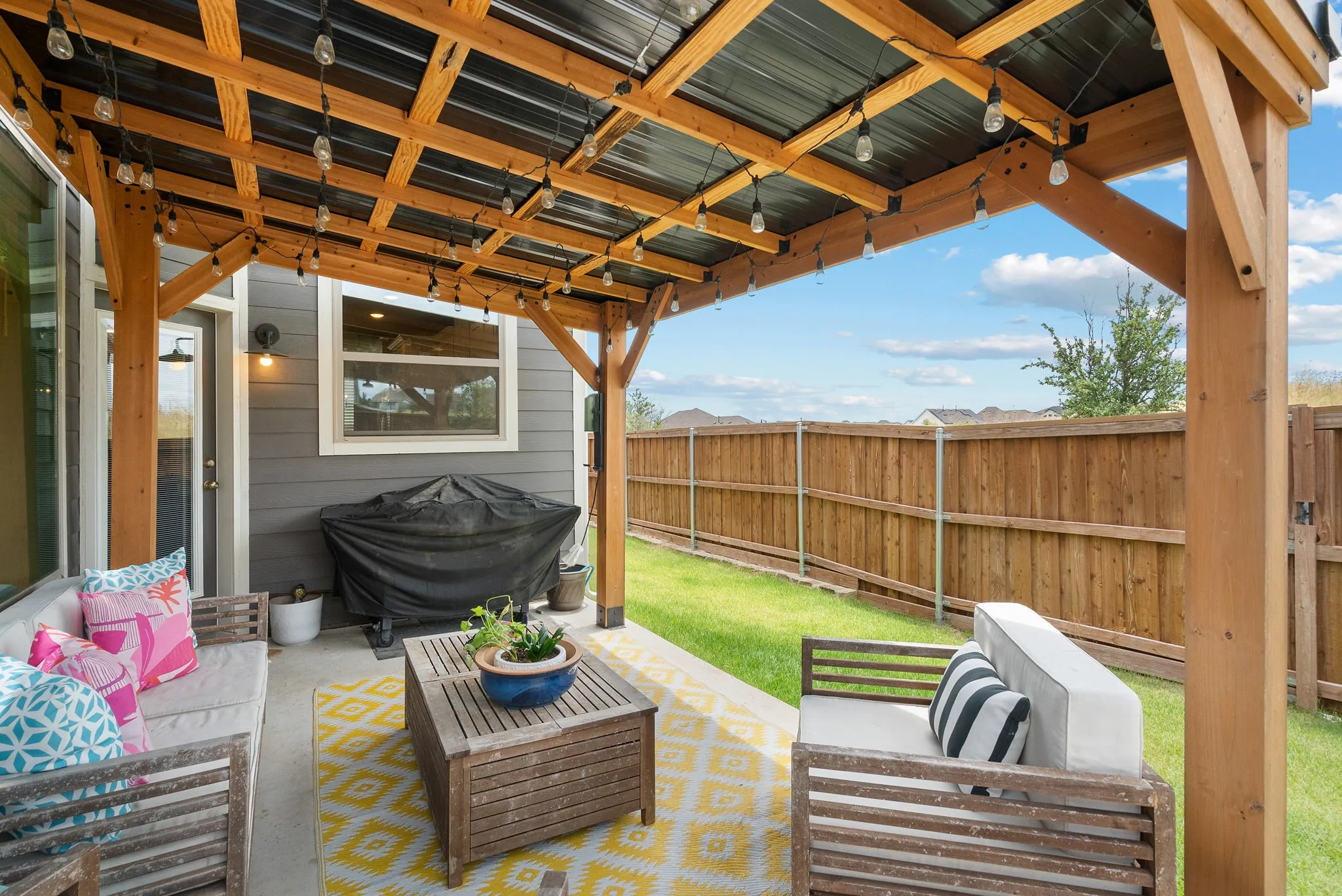 Single Family Residence For Rent in Parker County , 14225 Walsh Avenue, Fort Worth, Texas 76008, 4 Bedroom, 3 Bathroom, 2 Garage spaces, 1,975 Sqft, built in 2020, mls#21397161, Real Estate Agent in Fort Worth, Homes For Rent in Parker county, Homes For Rent in Fort Worth, Realtor in Fort Worth Texas, Real Estate Brokerage Independent Realty Texas, Luminita Cordes Realtor