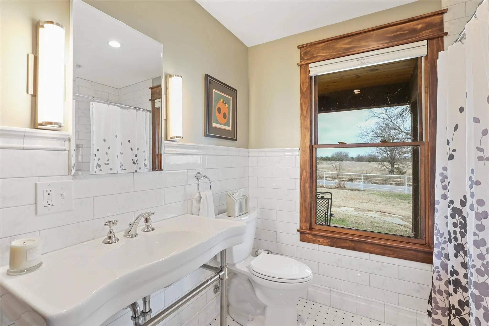 Farm For Sale in Grayson County , 2196 Bledsoe Road, Gunter, Texas 75058, 2 Bedroom, 3 Bathroom, Garage spaces, 1,745 Sqft, built in 1945, mls#21386281, Real Estate Agent in Gunter, Homes For Sale in Grayson county, Homes For Sale in Gunter, Realtor in Gunter Texas, Real Estate Brokerage Independent Realty Texas, Luminita Cordes Realtor