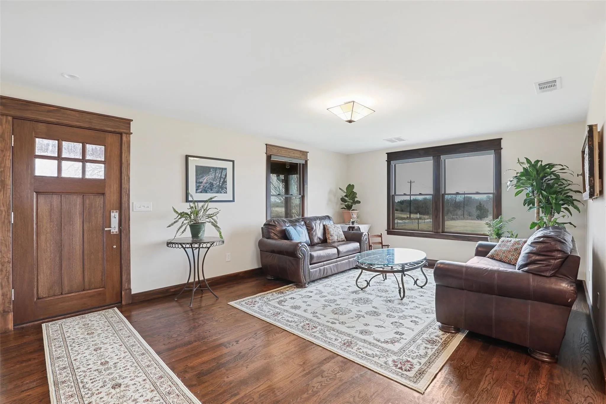Farm For Sale in Grayson County , 2196 Bledsoe Road, Gunter, Texas 75058, 2 Bedroom, 3 Bathroom, Garage spaces, 1,745 Sqft, built in 1945, mls#21386281, Real Estate Agent in Gunter, Homes For Sale in Grayson county, Homes For Sale in Gunter, Realtor in Gunter Texas, Real Estate Brokerage Independent Realty Texas, Luminita Cordes Realtor