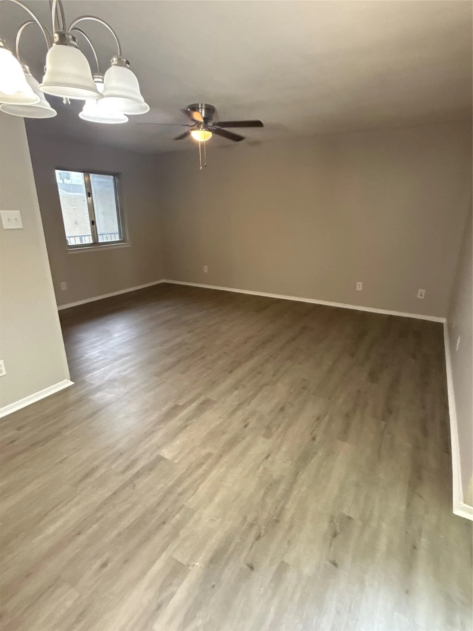 Condominium For Rent in Dallas County , 5915 Harvest Hill Road 2080, Dallas, Texas 75230, 2 Bedroom, 2 Bathroom, Garage spaces, 905 Sqft, built in 1970, mls#21392165, Real Estate Agent in Dallas, Homes For Rent in Dallas county, Homes For Rent in Dallas, Realtor in Dallas Texas, Real Estate Brokerage Independent Realty Texas, Luminita Cordes Realtor