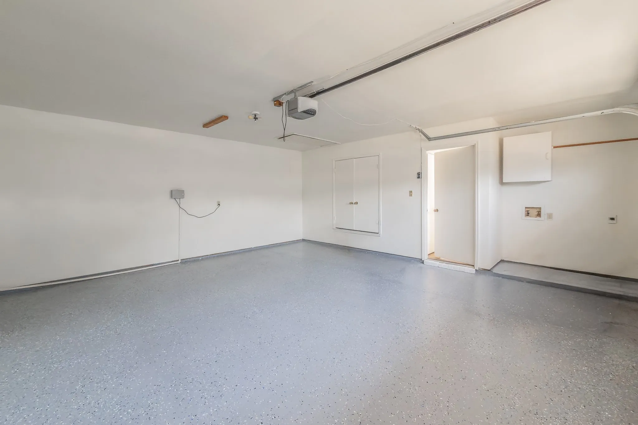 Single Family Residence For Sale in Tarrant County , 3745 Chaddybrook Lane, Fort Worth, Texas 76137, 3 Bedroom, 2 Bathroom, 2 Garage spaces, 1,233 Sqft, built in 1992, mls#21396536, Real Estate Agent in Fort Worth, Homes For Sale in Tarrant county, Homes For Sale in Fort Worth, Realtor in Fort Worth Texas, Real Estate Brokerage Independent Realty Texas, Luminita Cordes Realtor