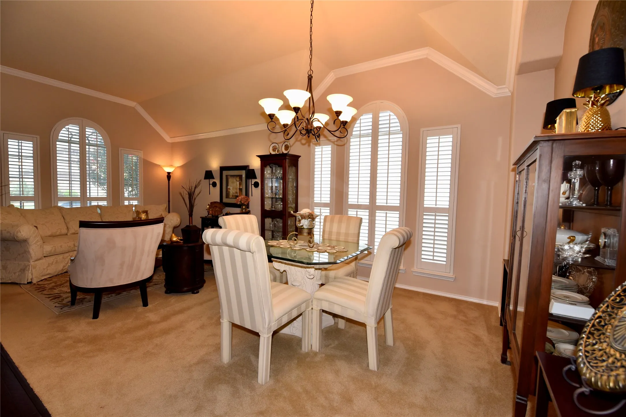 Single Family Residence For Sale in Denton County , 4121 Cadena Road, Denton, Texas 76210, 3 Bedroom, 2 Bathroom, 2 Garage spaces, 2,140 Sqft, built in 2010, mls#21396308, Real Estate Agent in Denton, Homes For Sale in Denton county, Homes For Sale in Denton, Realtor in Denton Texas, Real Estate Brokerage Independent Realty Texas, Luminita Cordes Realtor