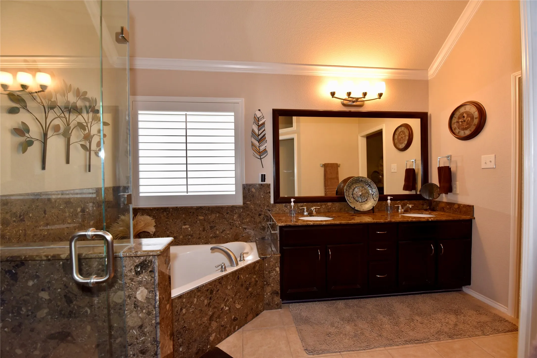 Single Family Residence For Sale in Denton County , 4121 Cadena Road, Denton, Texas 76210, 3 Bedroom, 2 Bathroom, 2 Garage spaces, 2,140 Sqft, built in 2010, mls#21396308, Real Estate Agent in Denton, Homes For Sale in Denton county, Homes For Sale in Denton, Realtor in Denton Texas, Real Estate Brokerage Independent Realty Texas, Luminita Cordes Realtor