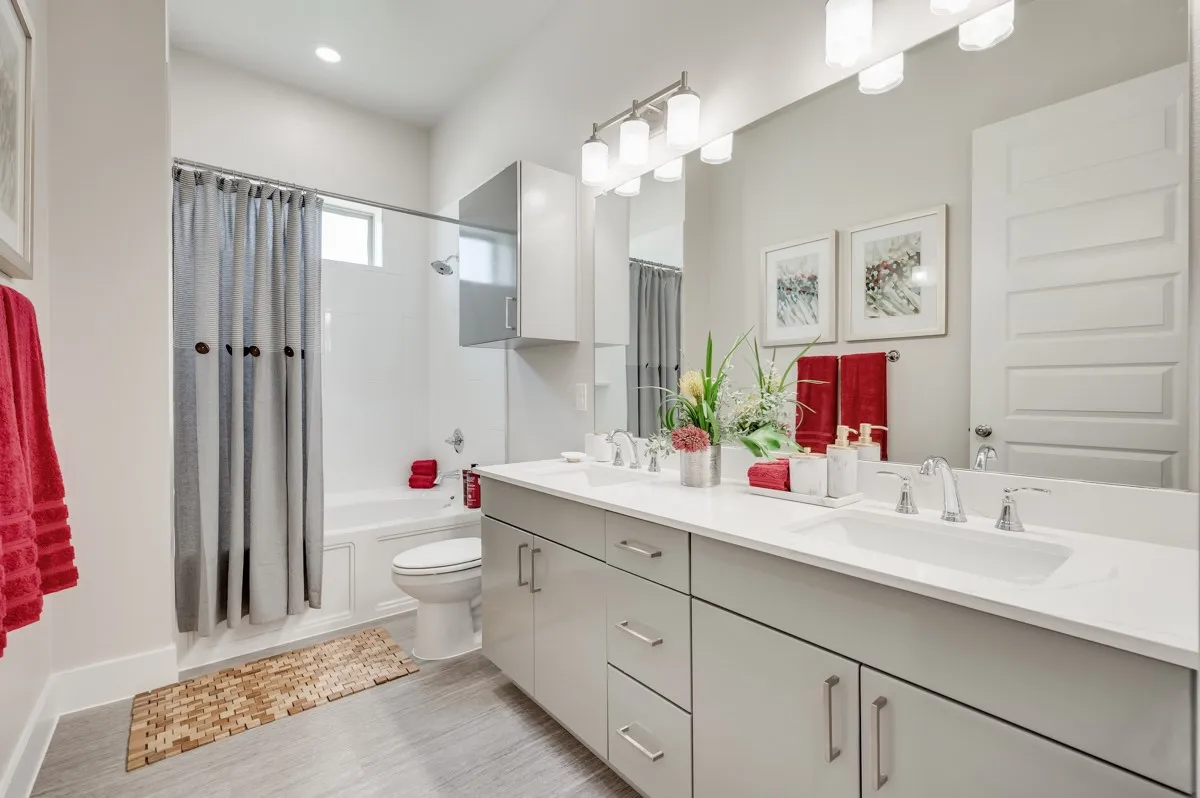 Duplex For Rent in Denton County , 579 LLOYDS ROAD 905A, Little Elm, Texas 75068, 2 Bedroom, 2 Bathroom, 1 Garage spaces, 1,354 Sqft, built in 2021, mls#21397179, Real Estate Agent in Little Elm, Homes For Rent in Denton county, Homes For Rent in Little Elm, Realtor in Little Elm Texas, Real Estate Brokerage Independent Realty Texas, Luminita Cordes Realtor