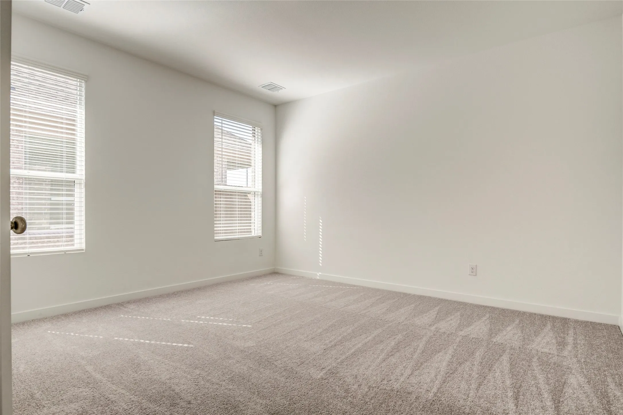 Great sized primary bedroom off the living area.....