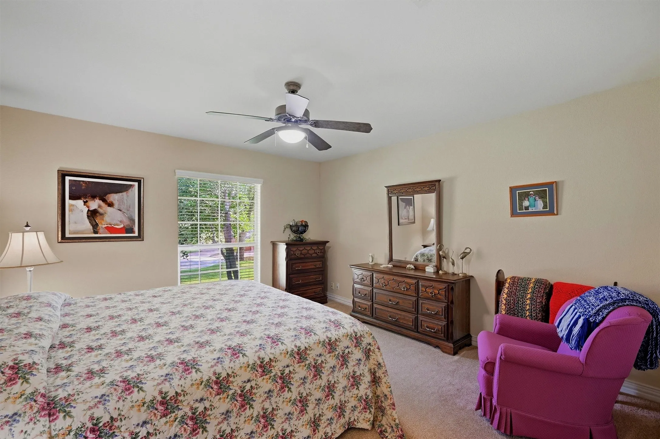 Single Family Residence For Sale in Grayson County , 1418 Lotus Circle, Sherman, Texas 75092, 3 Bedroom, 3 Bathroom, 2 Garage spaces, 4,108 Sqft, built in 1964, mls#21397172, Real Estate Agent in Sherman, Homes For Sale in Grayson county, Homes For Sale in Sherman, Realtor in Sherman Texas, Real Estate Brokerage Independent Realty Texas, Luminita Cordes Realtor