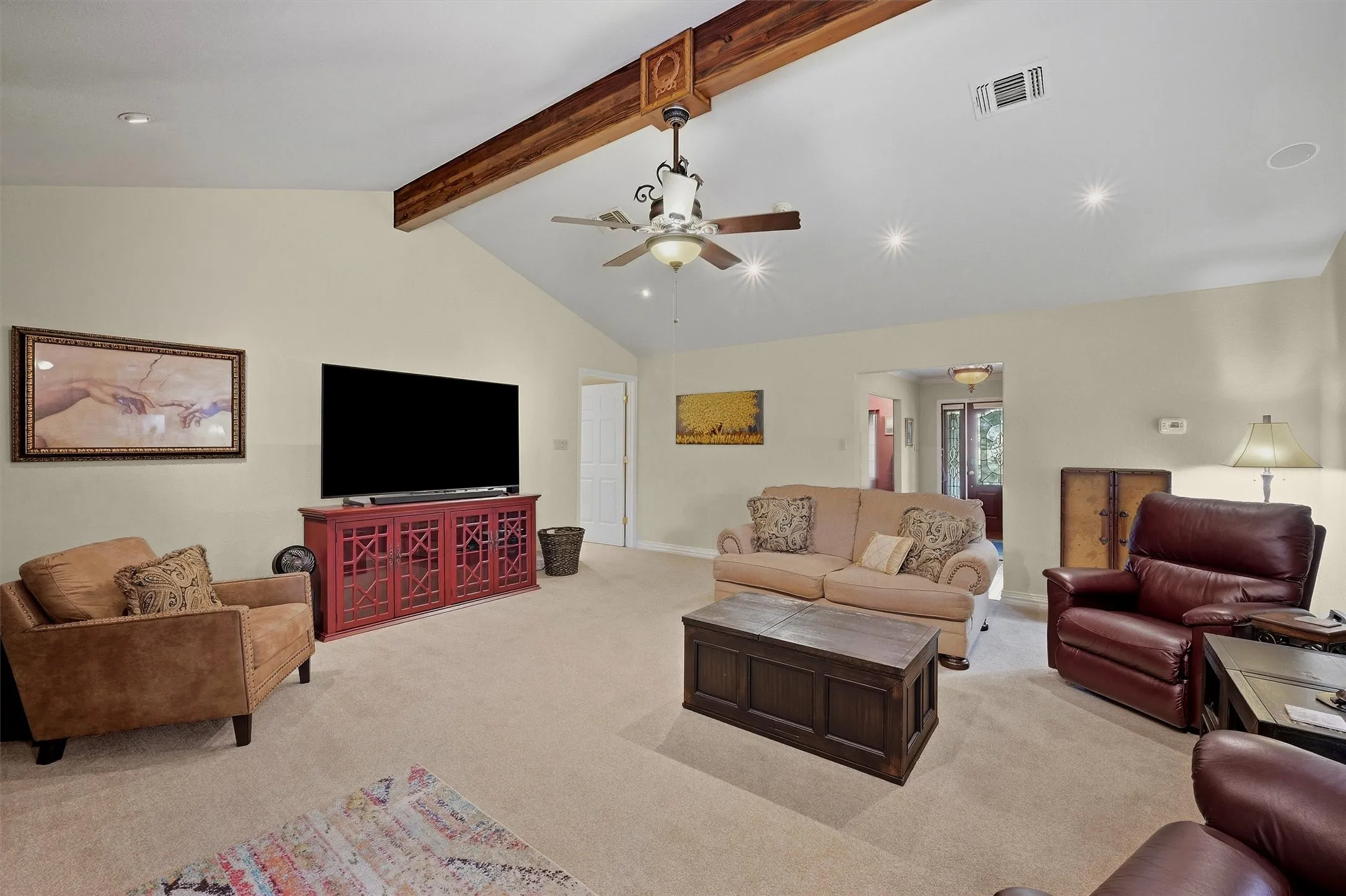 Single Family Residence For Sale in Grayson County , 1418 Lotus Circle, Sherman, Texas 75092, 3 Bedroom, 3 Bathroom, 2 Garage spaces, 4,108 Sqft, built in 1964, mls#21397172, Real Estate Agent in Sherman, Homes For Sale in Grayson county, Homes For Sale in Sherman, Realtor in Sherman Texas, Real Estate Brokerage Independent Realty Texas, Luminita Cordes Realtor