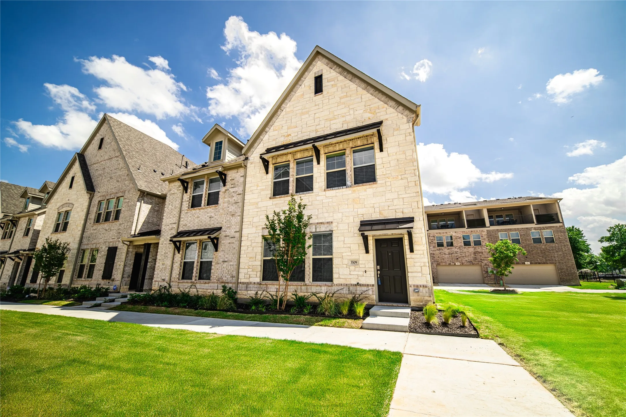 Townhouse For Rent in Collin County , 3509 Treasure Drive, Plano, Texas 75074, 4 Bedroom, 4 Bathroom, 2 Garage spaces, 2,098 Sqft, built in 2023, mls#21397196, Real Estate Agent in Plano, Homes For Rent in Collin county, Homes For Rent in Plano, Realtor in Plano Texas, Real Estate Brokerage Independent Realty Texas, Luminita Cordes Realtor