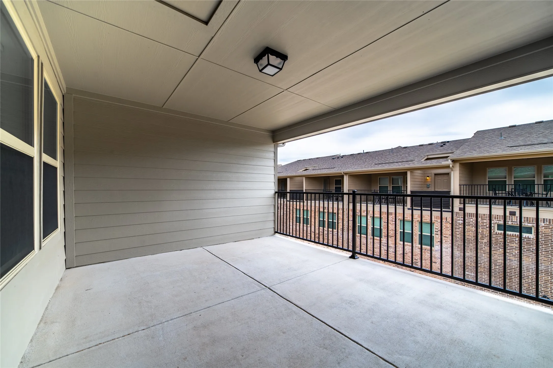 3rd Floor Patio