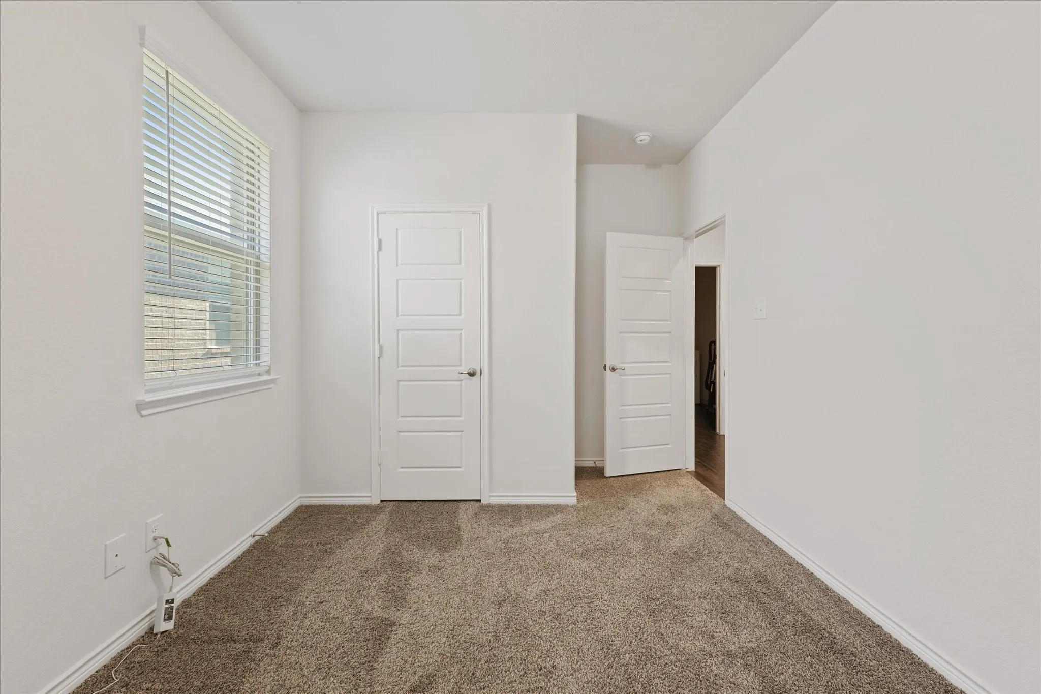 Single Family Residence For Rent in Denton County , 2169 Miramar Drive, Little Elm, Texas 75068, 3 Bedroom, 2 Bathroom, 2 Garage spaces, 1,525 Sqft, built in 2019, mls#21396976, Real Estate Agent in Little Elm, Homes For Rent in Denton county, Homes For Rent in Little Elm, Realtor in Little Elm Texas, Real Estate Brokerage Independent Realty Texas, Luminita Cordes Realtor