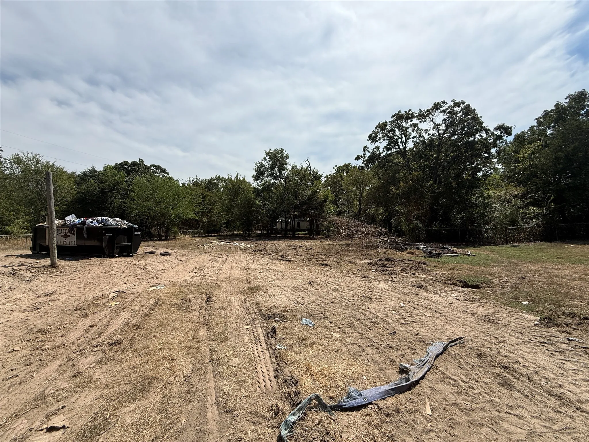 Manufactured Home For Sale in Hunt County , 9505 Janet Street, Hawk Cove, Texas 75474, 4 Bedroom, 2 Bathroom, Garage spaces, 1,440 Sqft, built in 2020, mls#21397197, Real Estate Agent in Hawk Cove, Homes For Sale in Hunt county, Homes For Sale in Hawk Cove, Realtor in Hawk Cove Texas, Real Estate Brokerage Independent Realty Texas, Luminita Cordes Realtor