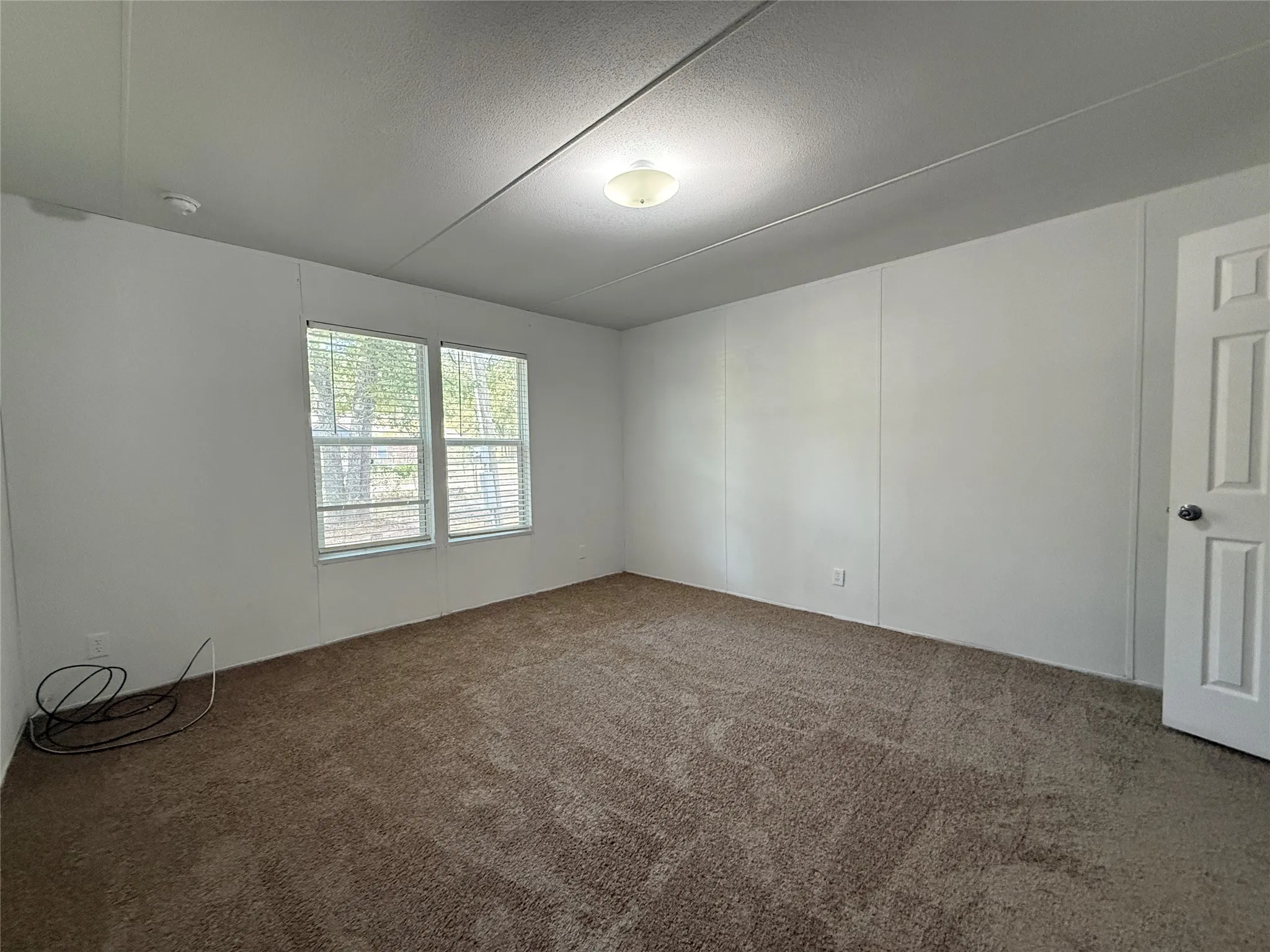 Manufactured Home For Sale in Hunt County , 9505 Janet Street, Hawk Cove, Texas 75474, 4 Bedroom, 2 Bathroom, Garage spaces, 1,440 Sqft, built in 2020, mls#21397197, Real Estate Agent in Hawk Cove, Homes For Sale in Hunt county, Homes For Sale in Hawk Cove, Realtor in Hawk Cove Texas, Real Estate Brokerage Independent Realty Texas, Luminita Cordes Realtor