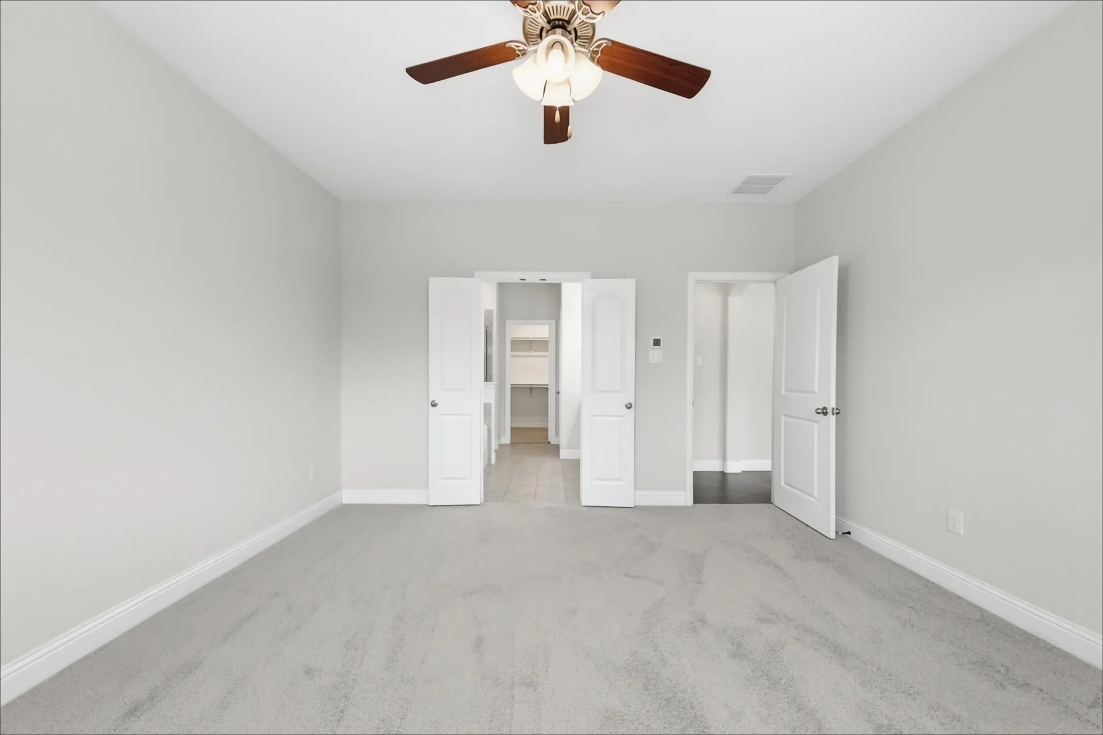 Single Family Residence For Sale in Denton County , 1513 Tumbleweed Trail, Northlake, Texas 76226, 4 Bedroom, 3 Bathroom, 2 Garage spaces, 2,397 Sqft, built in 2019, mls#21396030, Real Estate Agent in Northlake, Homes For Sale in Denton county, Homes For Sale in Northlake, Realtor in Northlake Texas, Real Estate Brokerage Independent Realty Texas, Luminita Cordes Realtor