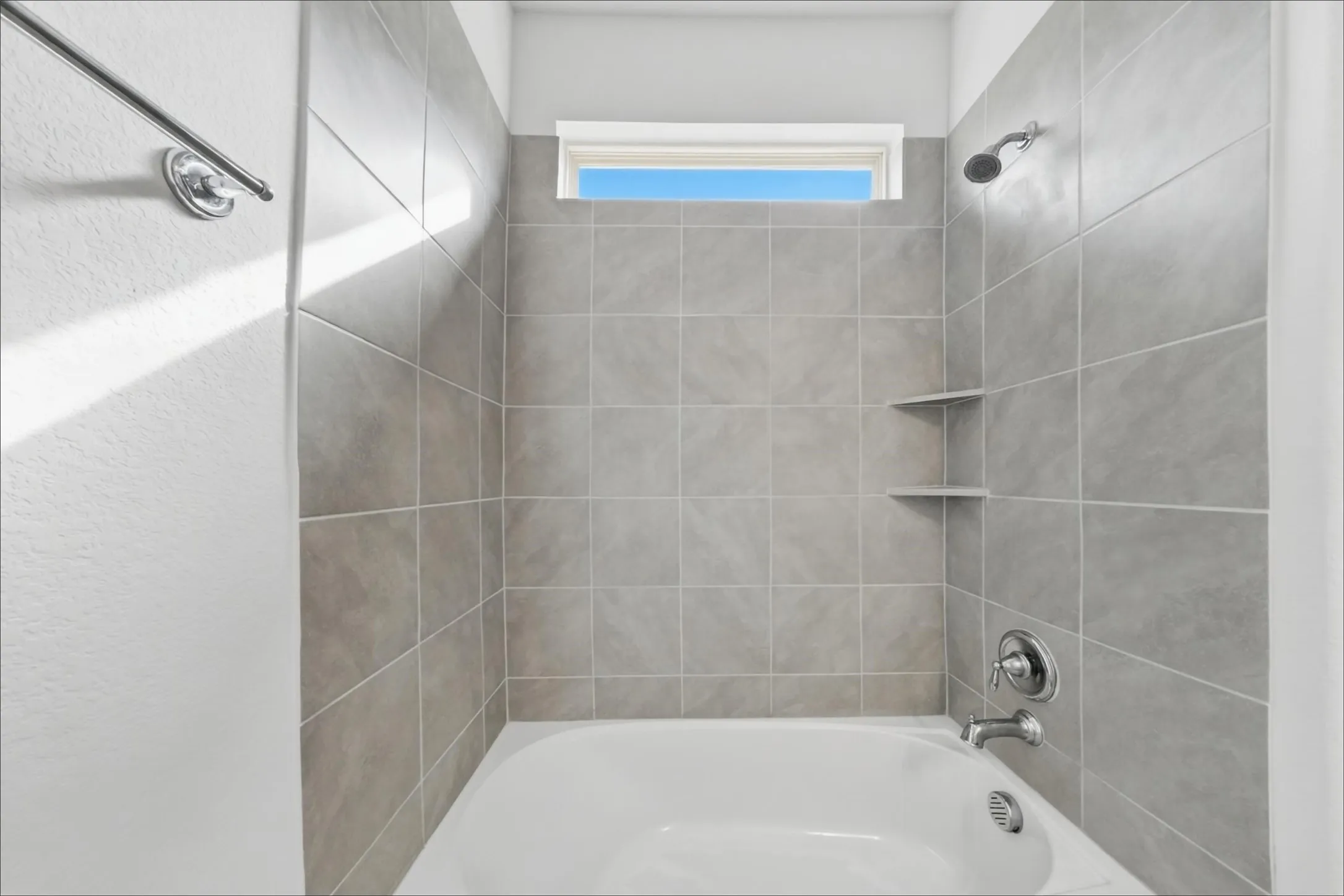 Single Family Residence For Sale in Denton County , 1513 Tumbleweed Trail, Northlake, Texas 76226, 4 Bedroom, 3 Bathroom, 2 Garage spaces, 2,397 Sqft, built in 2019, mls#21396030, Real Estate Agent in Northlake, Homes For Sale in Denton county, Homes For Sale in Northlake, Realtor in Northlake Texas, Real Estate Brokerage Independent Realty Texas, Luminita Cordes Realtor