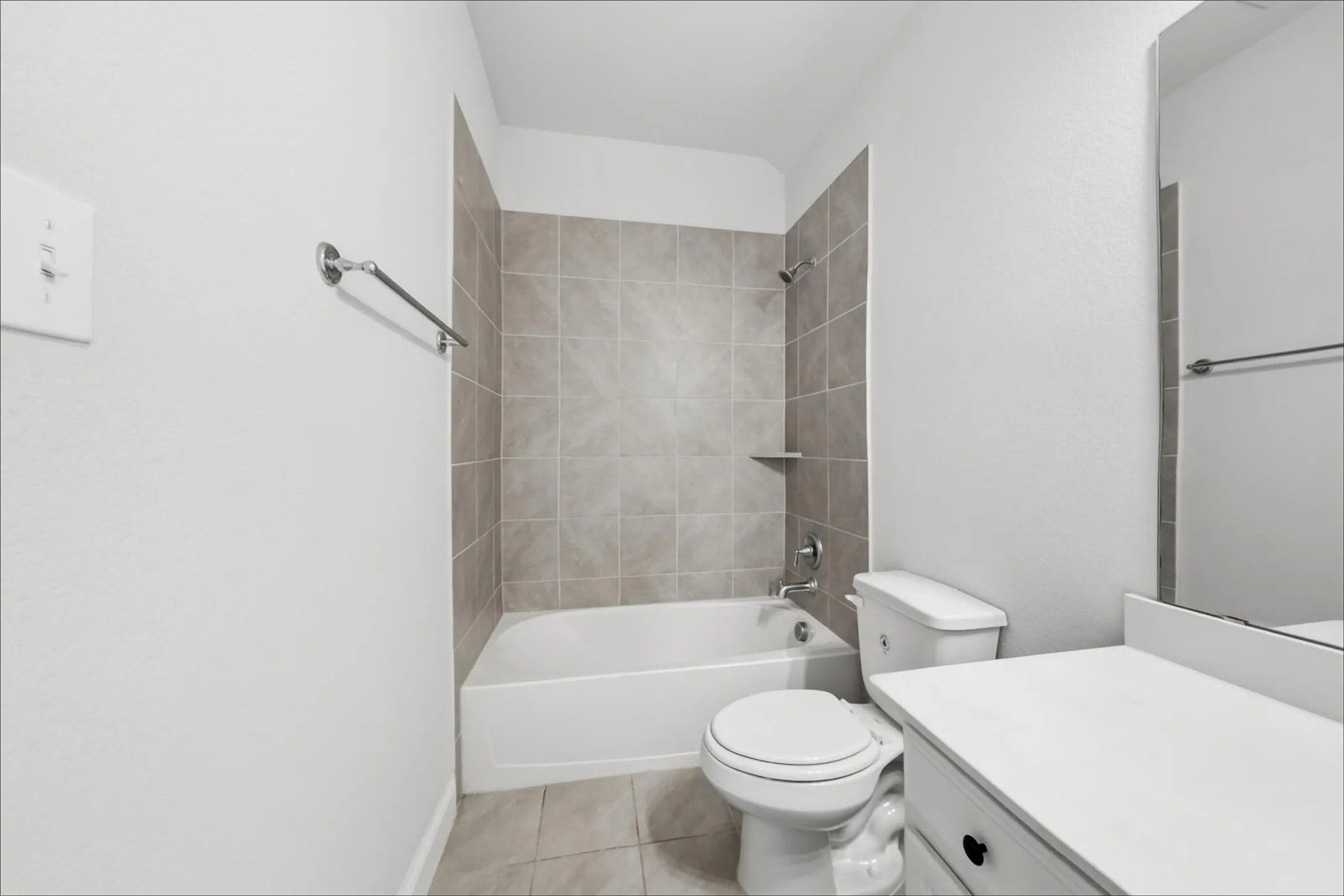 Single Family Residence For Sale in Denton County , 1513 Tumbleweed Trail, Northlake, Texas 76226, 4 Bedroom, 3 Bathroom, 2 Garage spaces, 2,397 Sqft, built in 2019, mls#21396030, Real Estate Agent in Northlake, Homes For Sale in Denton county, Homes For Sale in Northlake, Realtor in Northlake Texas, Real Estate Brokerage Independent Realty Texas, Luminita Cordes Realtor