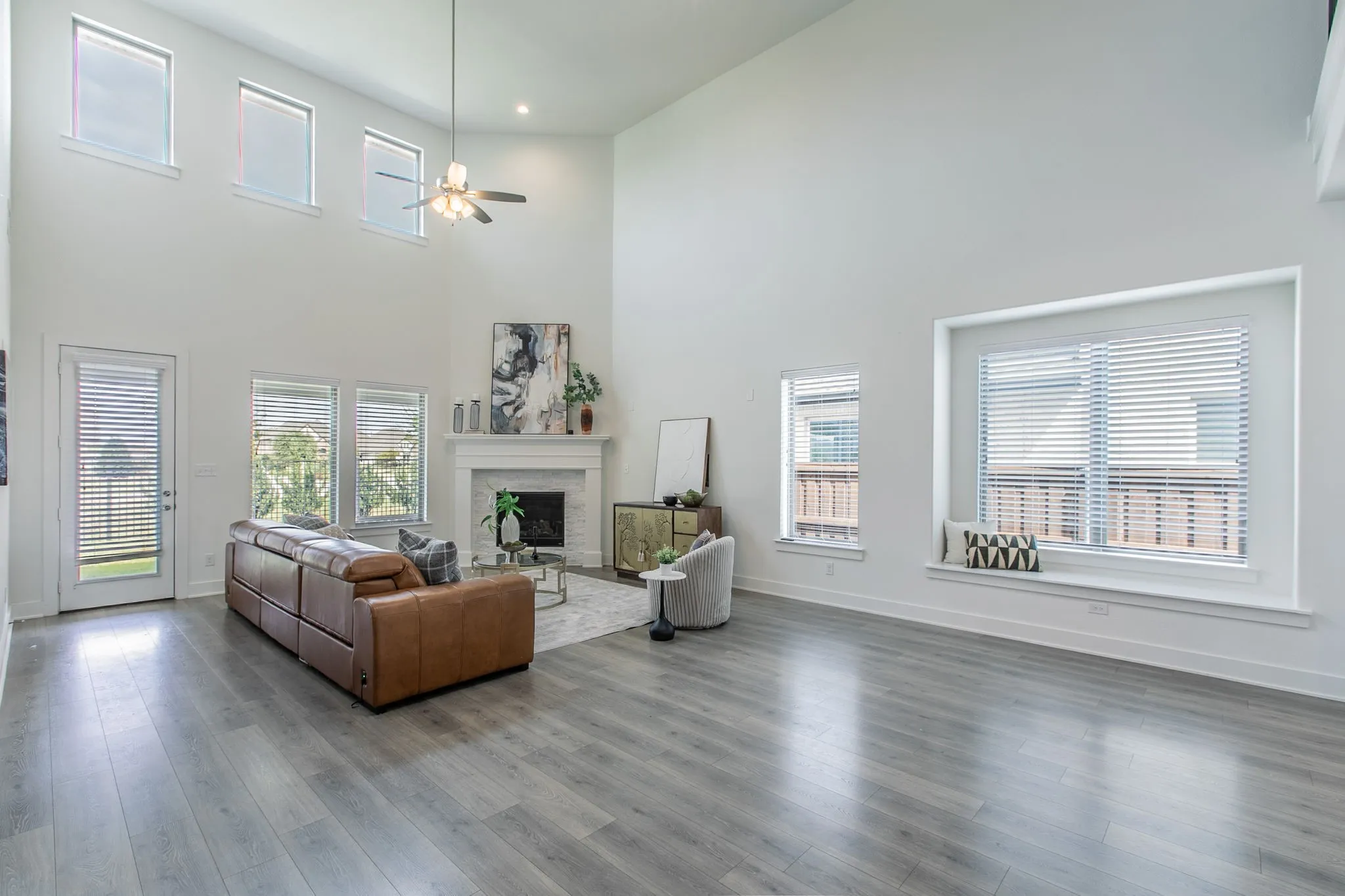 Single Family Residence For Sale in Denton County , 2890 Bluegill Lane, Prosper, Texas 75078, 4 Bedroom, 4 Bathroom, 2 Garage spaces, 3,448 Sqft, built in 2020, mls#21397190, Real Estate Agent in Prosper, Homes For Sale in Denton county, Homes For Sale in Prosper, Realtor in Prosper Texas, Real Estate Brokerage Independent Realty Texas, Luminita Cordes Realtor