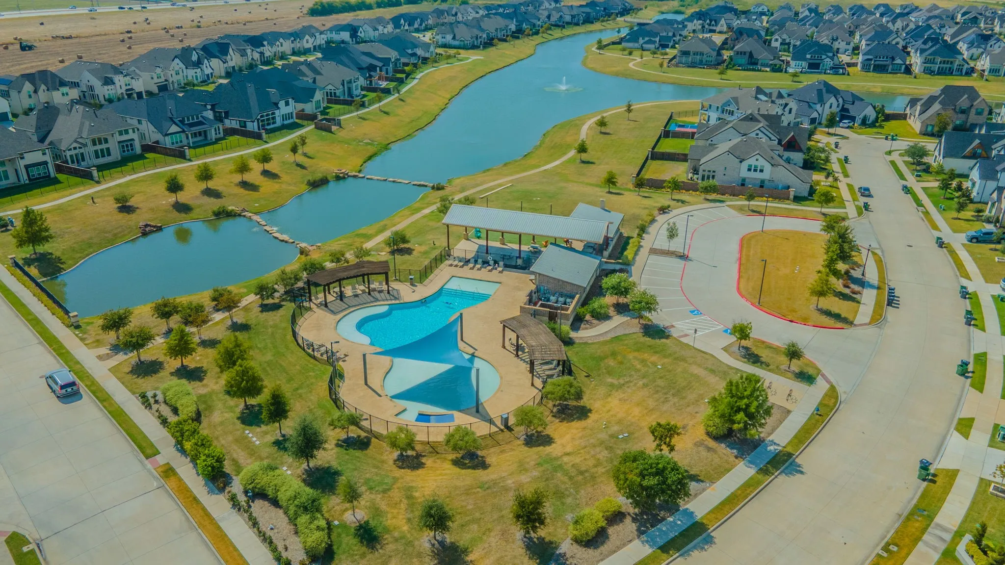 Single Family Residence For Sale in Denton County , 2890 Bluegill Lane, Prosper, Texas 75078, 4 Bedroom, 4 Bathroom, 2 Garage spaces, 3,448 Sqft, built in 2020, mls#21397190, Real Estate Agent in Prosper, Homes For Sale in Denton county, Homes For Sale in Prosper, Realtor in Prosper Texas, Real Estate Brokerage Independent Realty Texas, Luminita Cordes Realtor