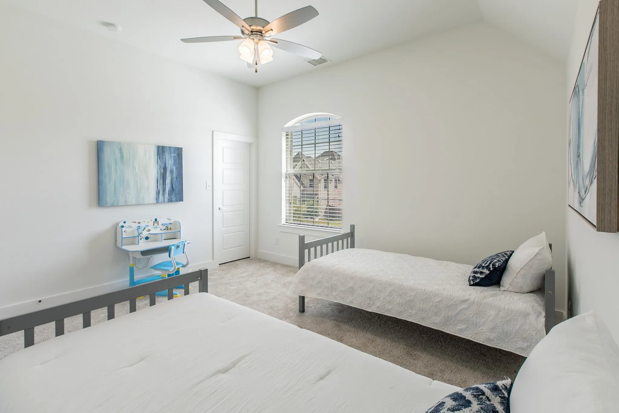 Single Family Residence For Sale in Denton County , 2890 Bluegill Lane, Prosper, Texas 75078, 4 Bedroom, 4 Bathroom, 2 Garage spaces, 3,448 Sqft, built in 2020, mls#21397190, Real Estate Agent in Prosper, Homes For Sale in Denton county, Homes For Sale in Prosper, Realtor in Prosper Texas, Real Estate Brokerage Independent Realty Texas, Luminita Cordes Realtor