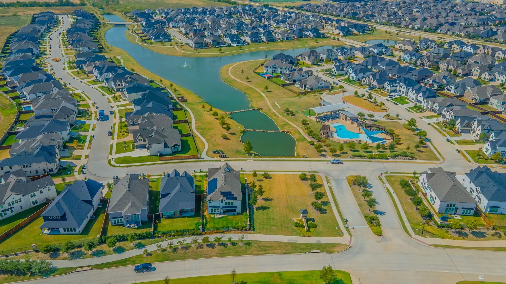 Single Family Residence For Sale in Denton County , 2890 Bluegill Lane, Prosper, Texas 75078, 4 Bedroom, 4 Bathroom, 2 Garage spaces, 3,448 Sqft, built in 2020, mls#21397190, Real Estate Agent in Prosper, Homes For Sale in Denton county, Homes For Sale in Prosper, Realtor in Prosper Texas, Real Estate Brokerage Independent Realty Texas, Luminita Cordes Realtor