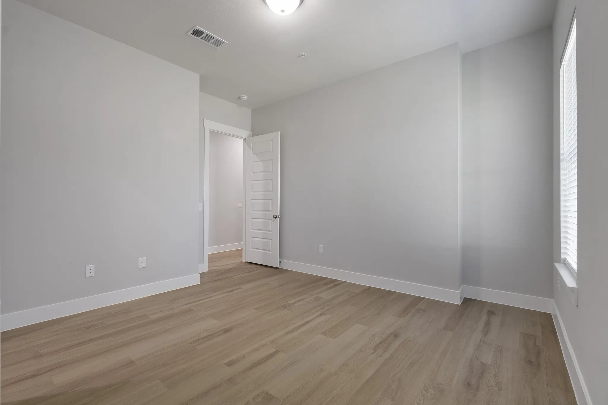 Duplex For Rent in Collin County , 8224 Idyllic, Mc Kinney, Texas 75071, 3 Bedroom, 3 Bathroom, 2 Garage spaces, 1,968 Sqft, built in 2022, mls#21397212, Real Estate Agent in Mc Kinney, Homes For Rent in Collin county, Homes For Rent in Mc Kinney, Realtor in Mc Kinney Texas, Real Estate Brokerage Independent Realty Texas, Luminita Cordes Realtor