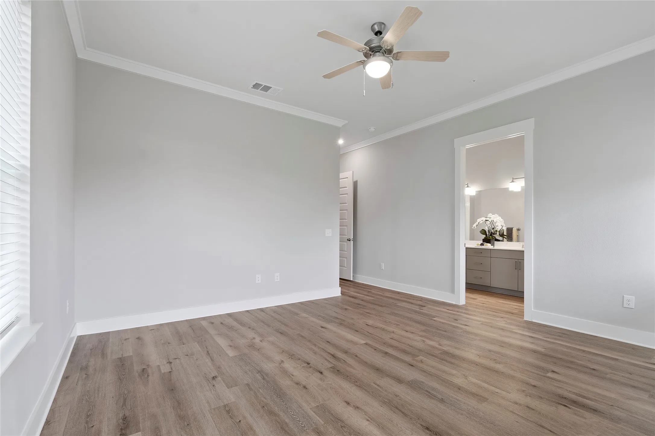Duplex For Rent in Collin County , 8612 Chateau Avenue, Mc Kinney, Texas 75071, 4 Bedroom, 5 Bathroom, 1 Garage spaces, 2,726 Sqft, built in 2021, mls#21397213, Real Estate Agent in Mc Kinney, Homes For Rent in Collin county, Homes For Rent in Mc Kinney, Realtor in Mc Kinney Texas, Real Estate Brokerage Independent Realty Texas, Luminita Cordes Realtor