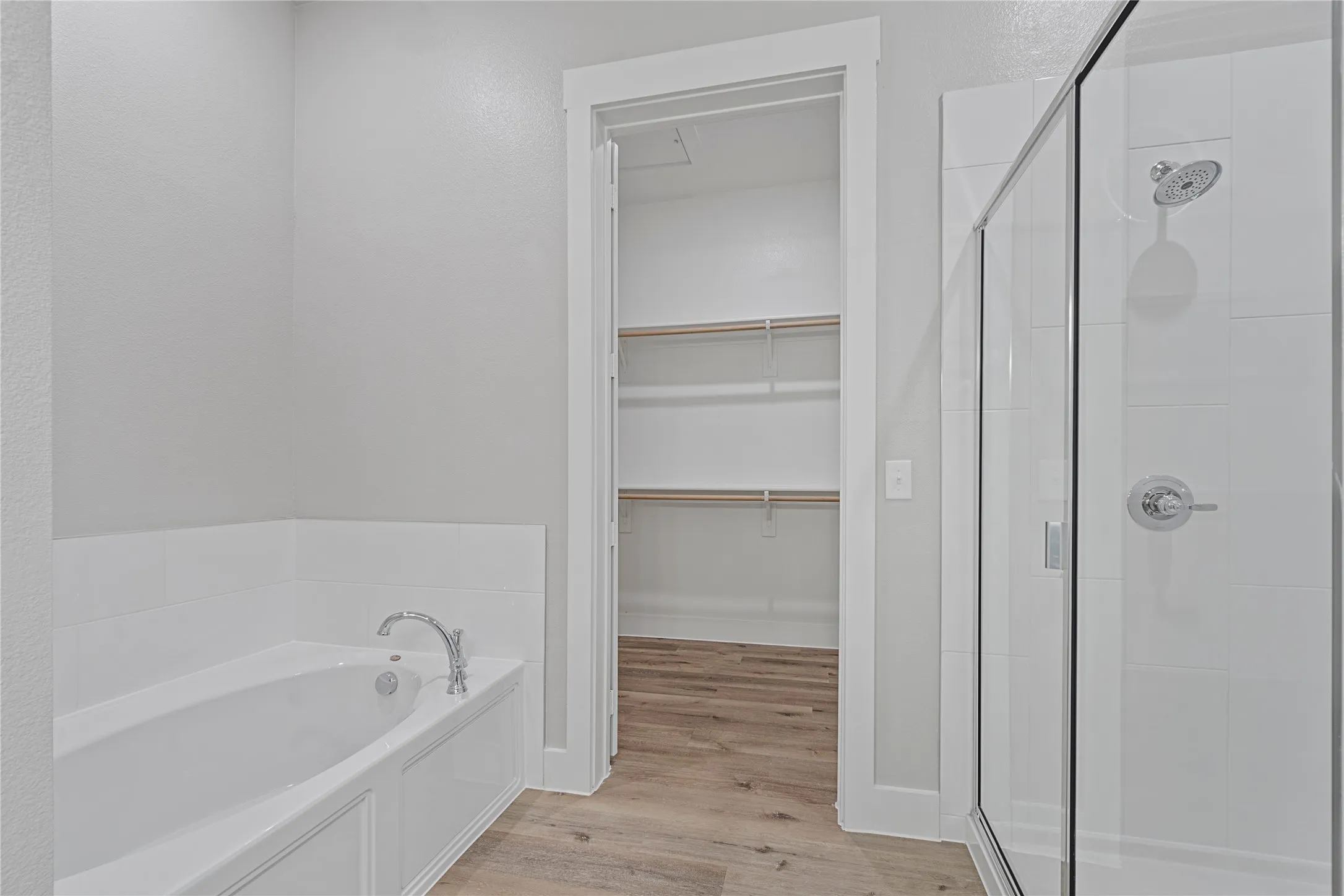 Duplex For Rent in Collin County , 8612 Chateau Avenue, Mc Kinney, Texas 75071, 4 Bedroom, 5 Bathroom, 1 Garage spaces, 2,726 Sqft, built in 2021, mls#21397213, Real Estate Agent in Mc Kinney, Homes For Rent in Collin county, Homes For Rent in Mc Kinney, Realtor in Mc Kinney Texas, Real Estate Brokerage Independent Realty Texas, Luminita Cordes Realtor