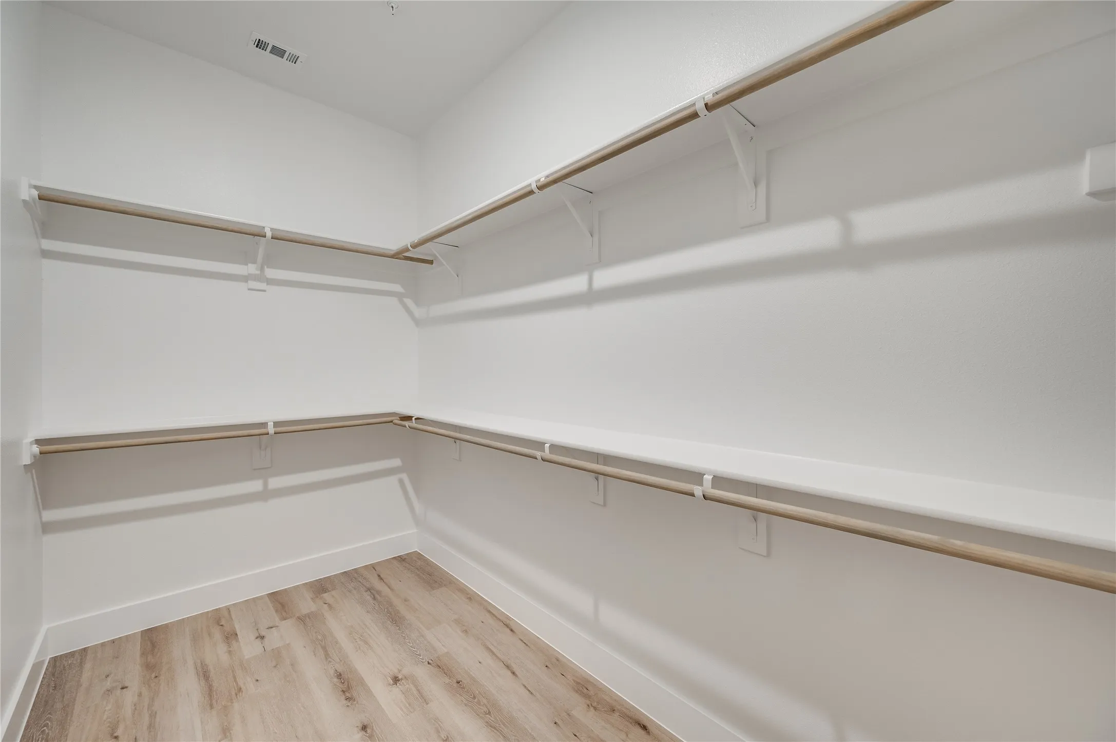 Duplex For Rent in Collin County , 8612 Chateau Avenue, Mc Kinney, Texas 75071, 4 Bedroom, 5 Bathroom, 1 Garage spaces, 2,726 Sqft, built in 2021, mls#21397213, Real Estate Agent in Mc Kinney, Homes For Rent in Collin county, Homes For Rent in Mc Kinney, Realtor in Mc Kinney Texas, Real Estate Brokerage Independent Realty Texas, Luminita Cordes Realtor