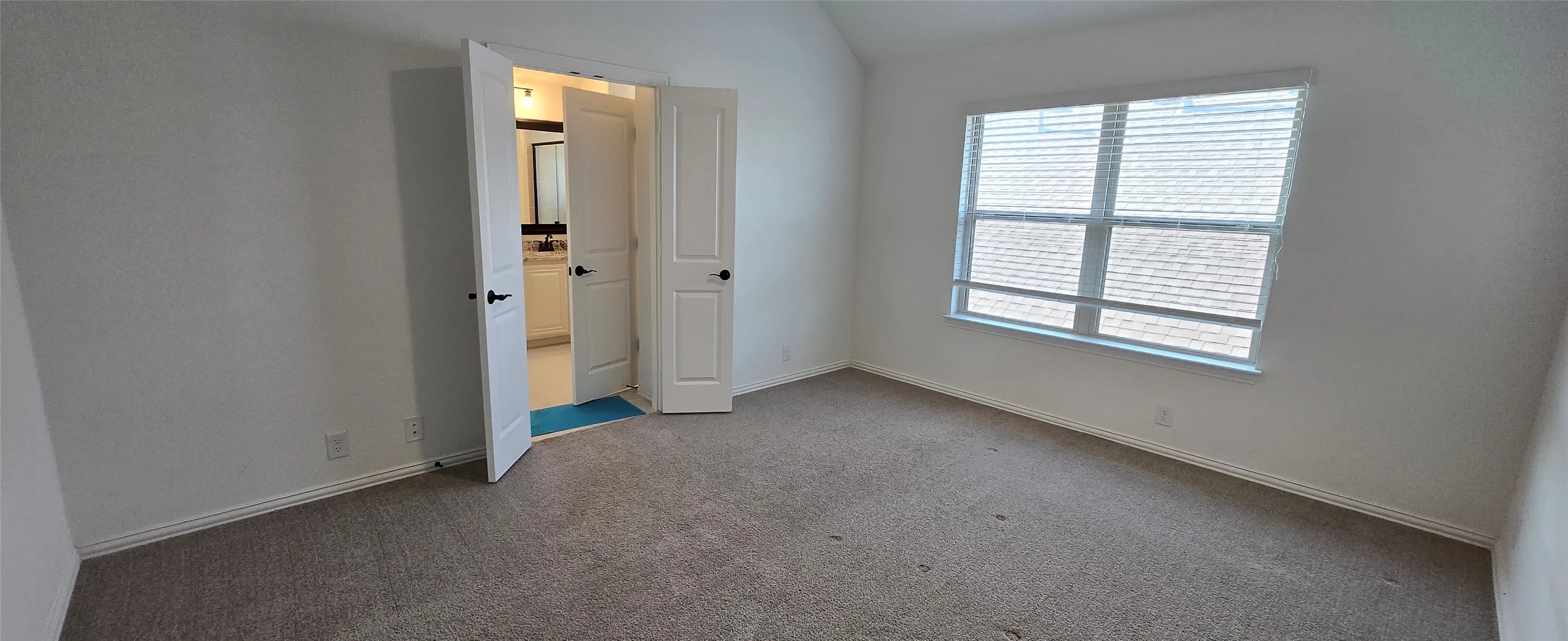 Single Family Residence For Rent in Tarrant County , 9104 Rock Nettle Drive, Fort Worth, Texas 76131, 4 Bedroom, 4 Bathroom, 2 Garage spaces, 3,055 Sqft, built in 2023, mls#21397215, Real Estate Agent in Fort Worth, Homes For Rent in Tarrant county, Homes For Rent in Fort Worth, Realtor in Fort Worth Texas, Real Estate Brokerage Independent Realty Texas, Luminita Cordes Realtor